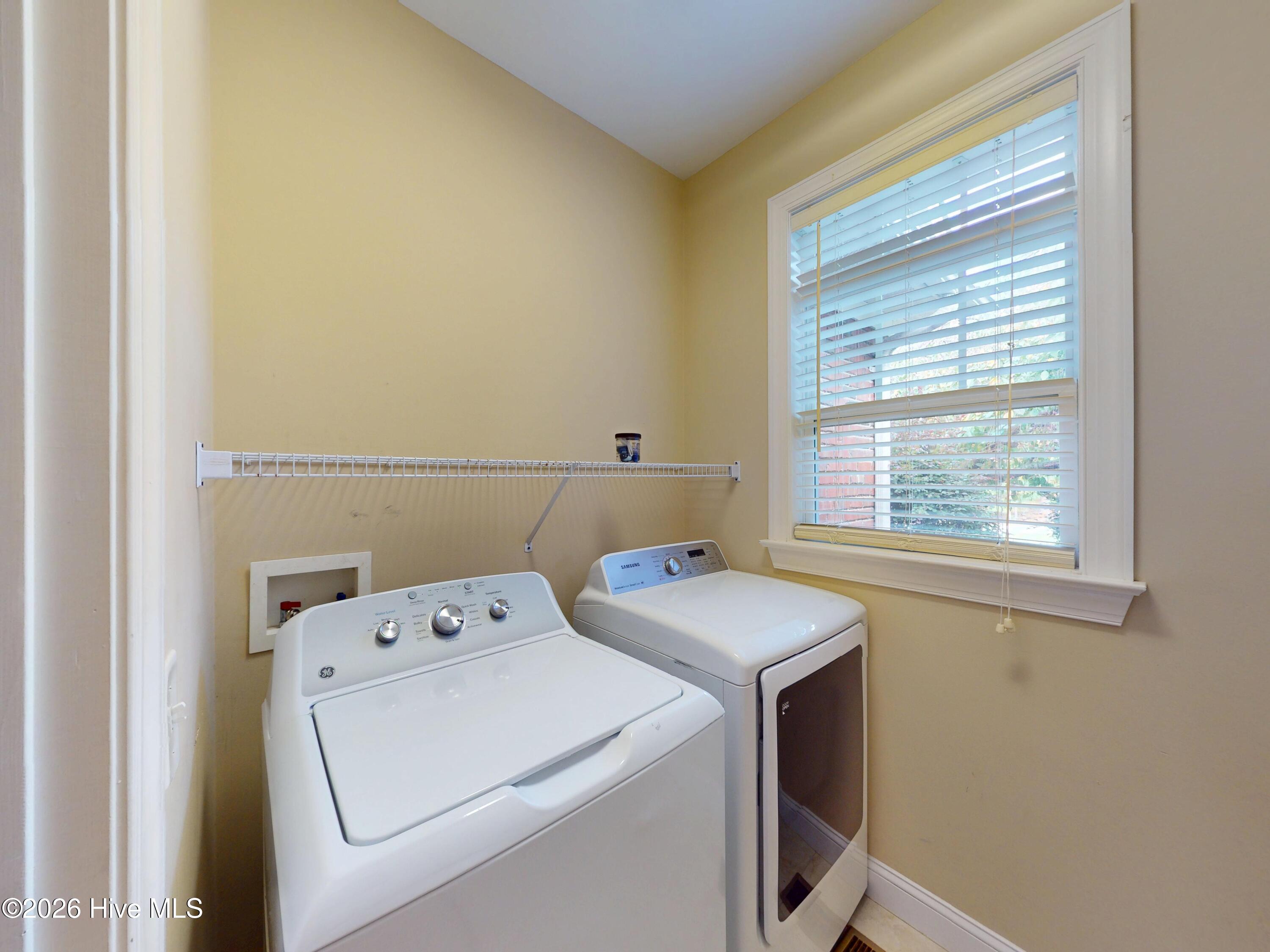3 Shenecossett Lane Property Photo 25