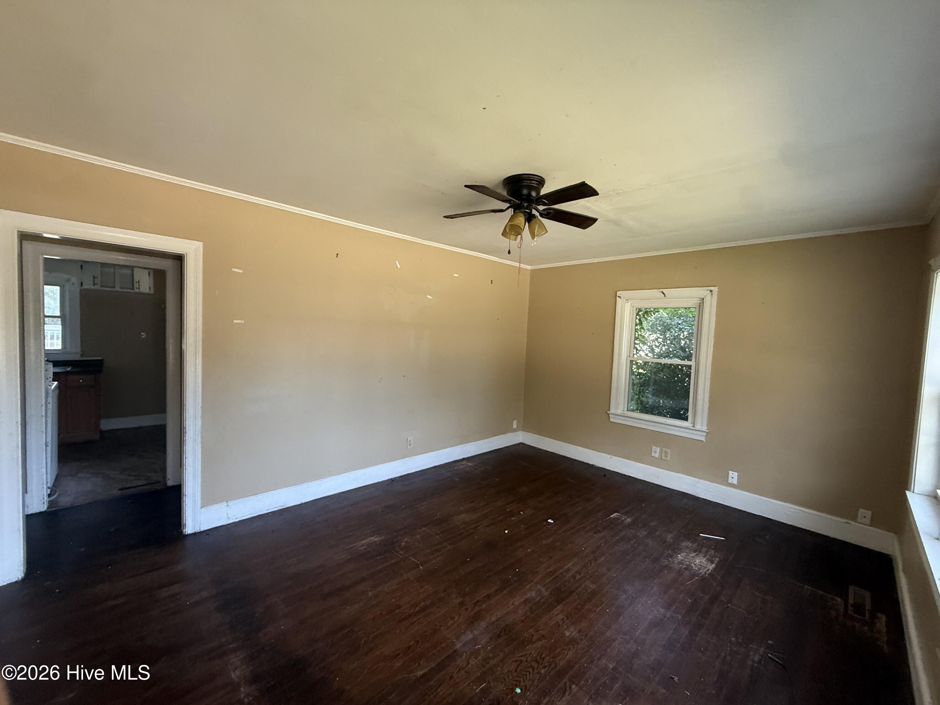 1151 E Gordon Street Property Photo 2