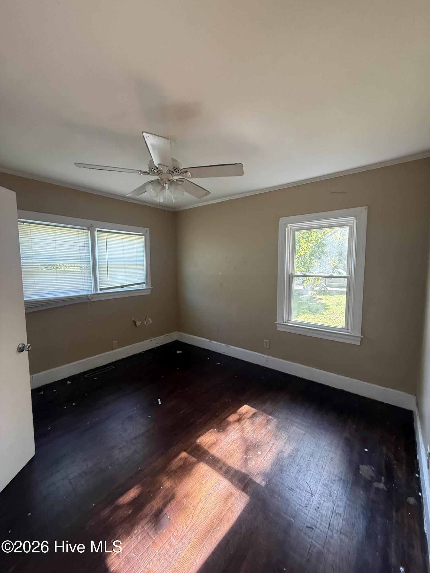 1151 E Gordon Street Property Photo 6