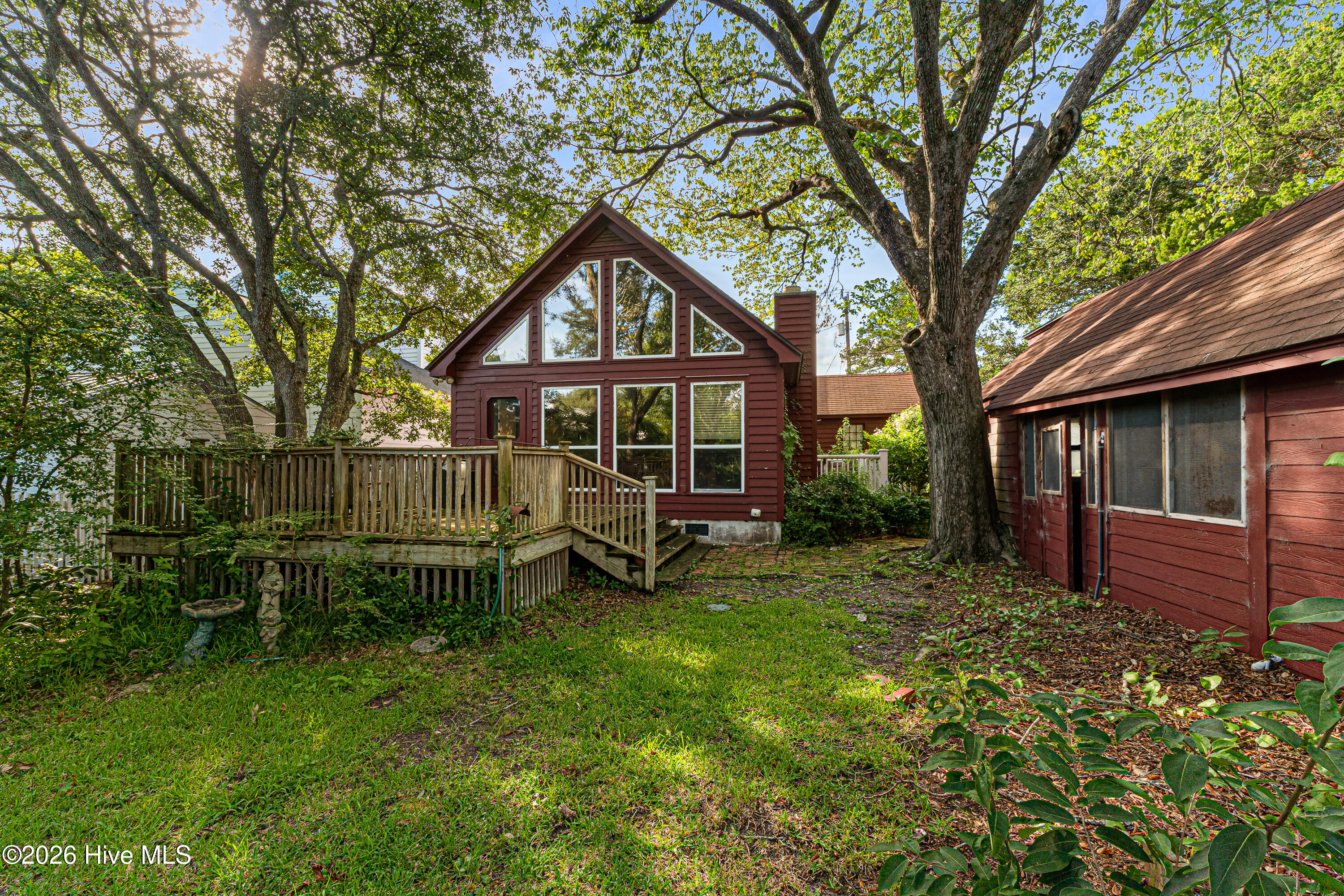 302 Moore Street Property Photo 19
