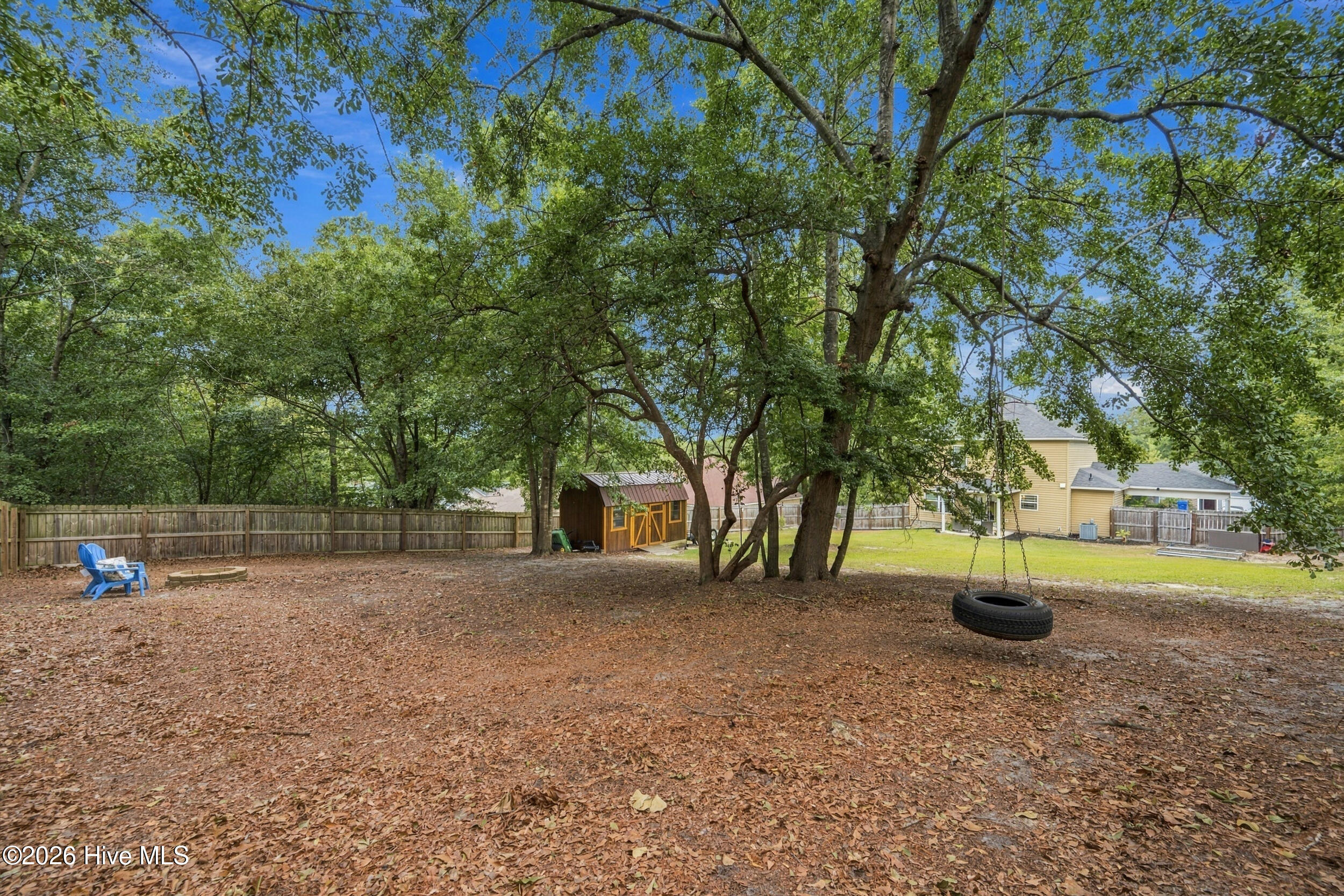 5104 Trickling Creek Drive Property Photo 10