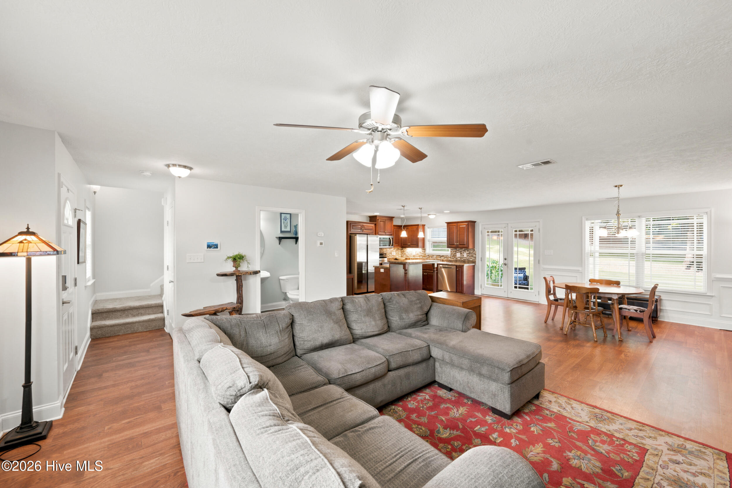 5104 Trickling Creek Drive Property Photo 15