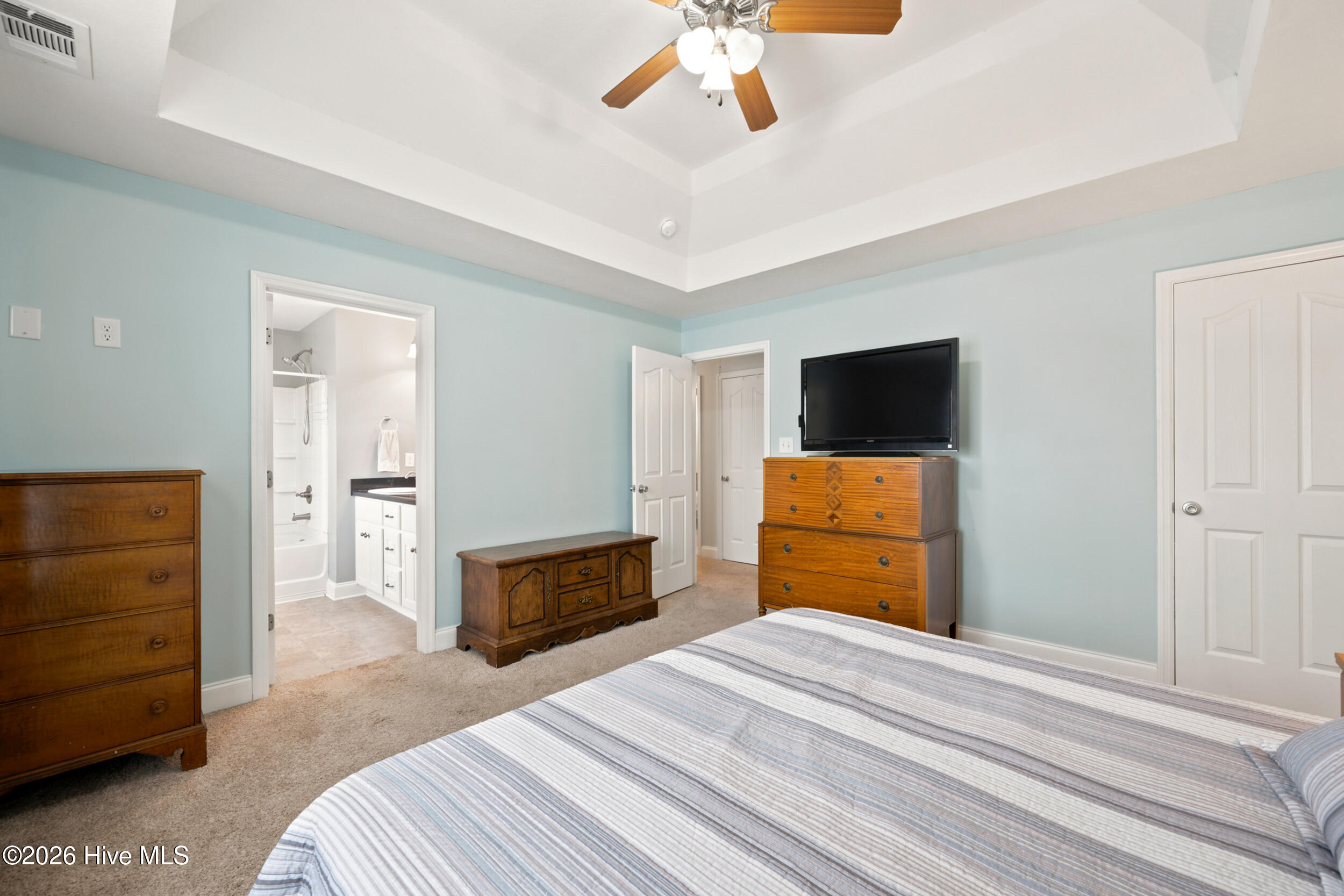 5104 Trickling Creek Drive Property Photo 26