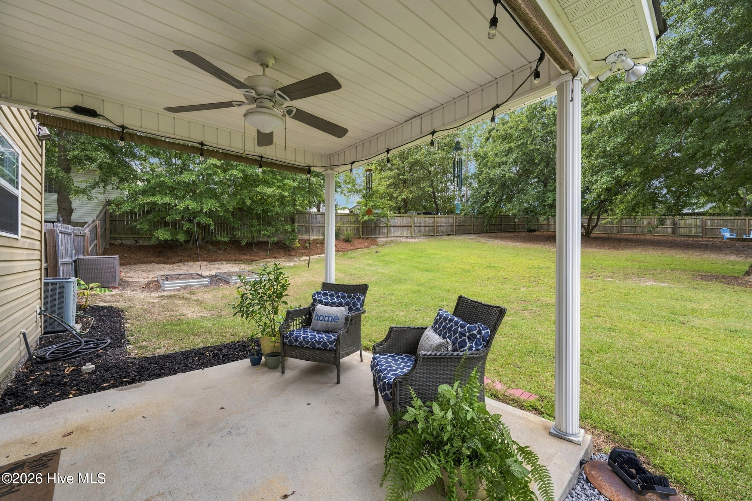 5104 Trickling Creek Drive Property Photo 32