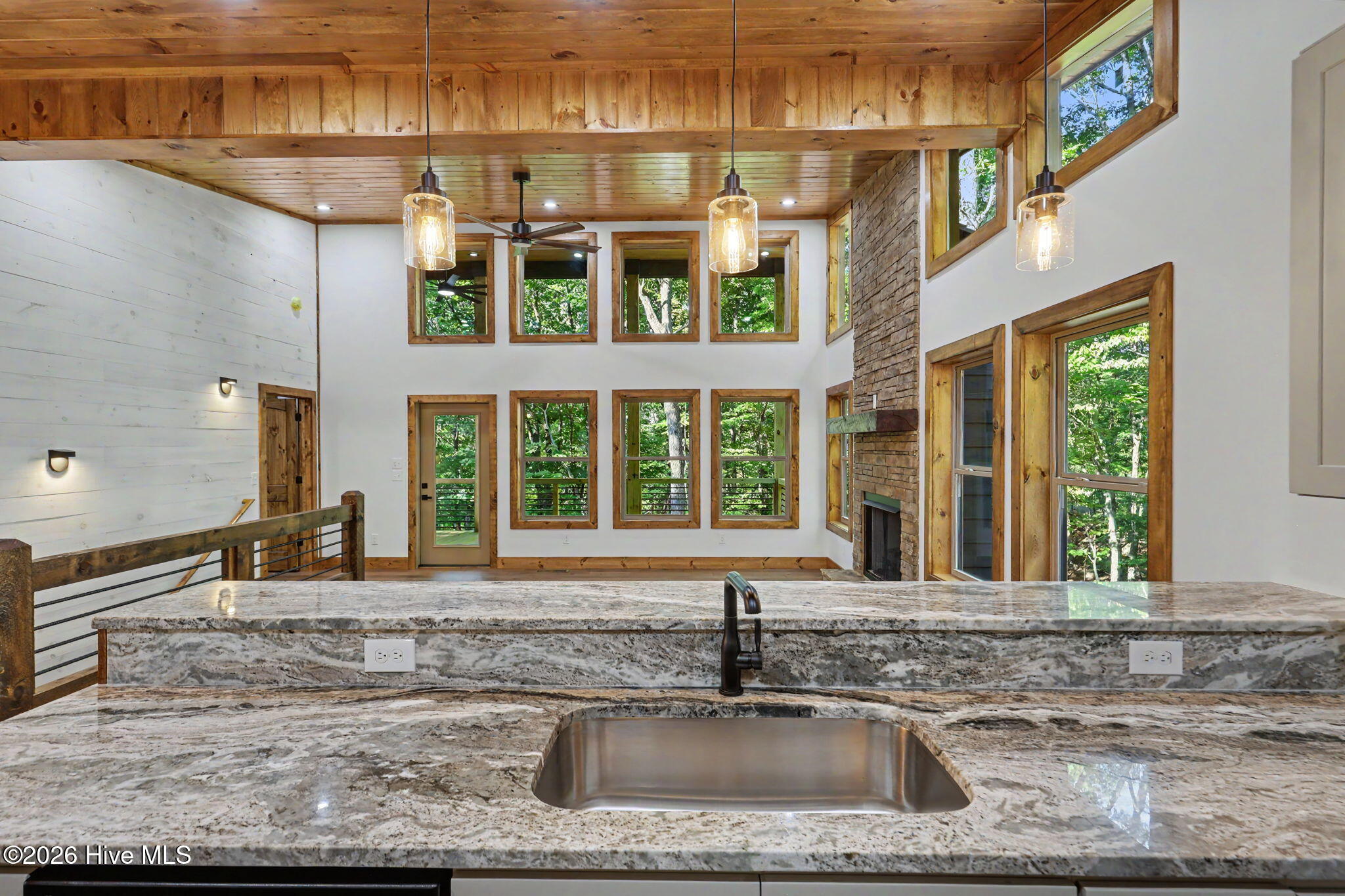 48 Woodleaf Road Property Photo 9