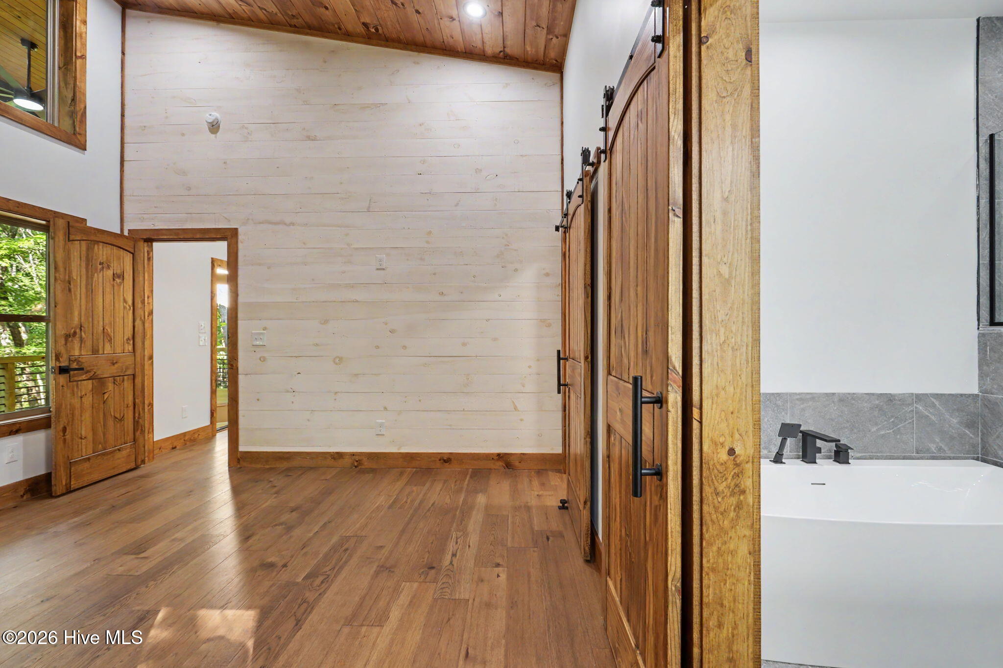 48 Woodleaf Road Property Photo 27