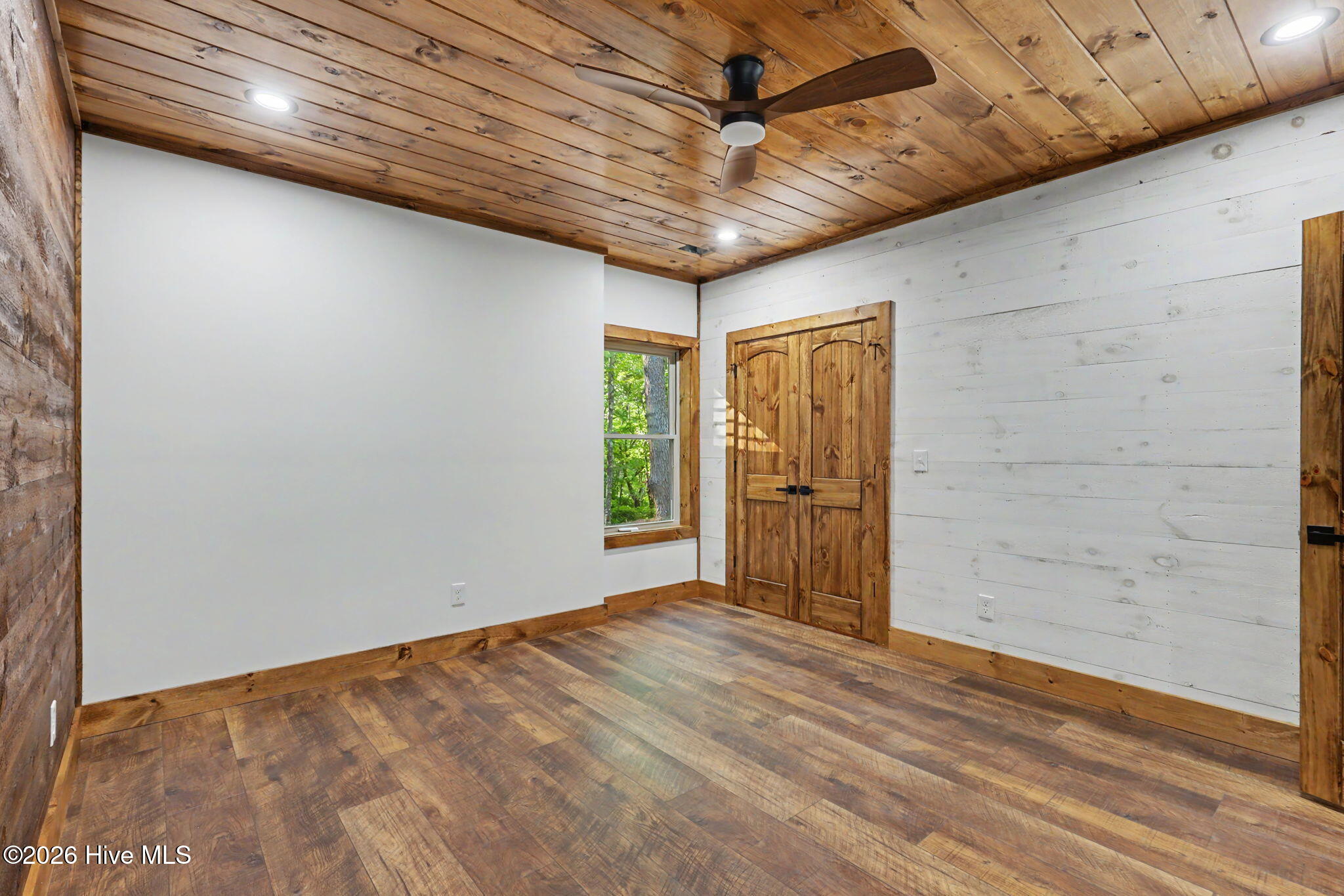 48 Woodleaf Road Property Photo 45