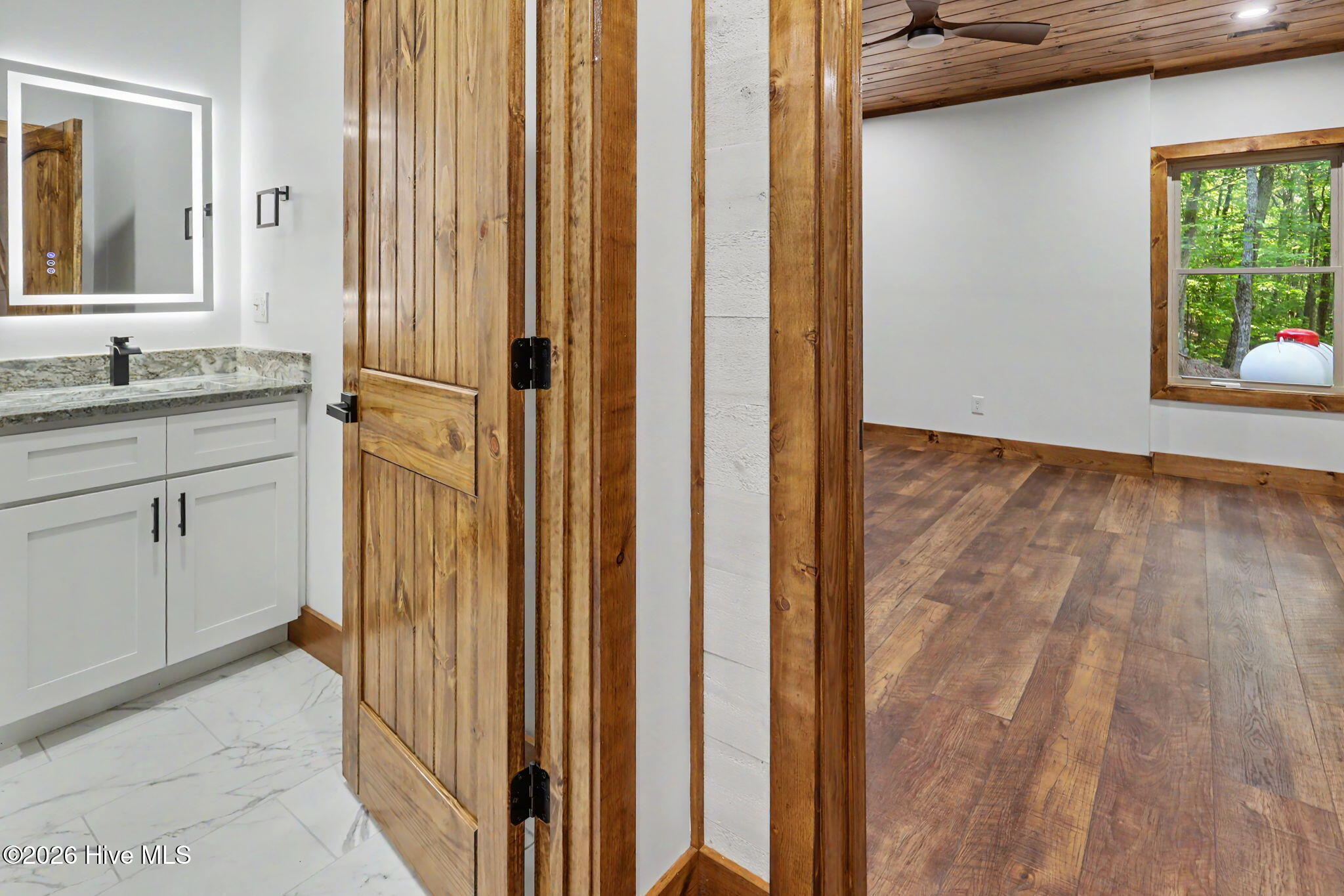 48 Woodleaf Road Property Photo 47