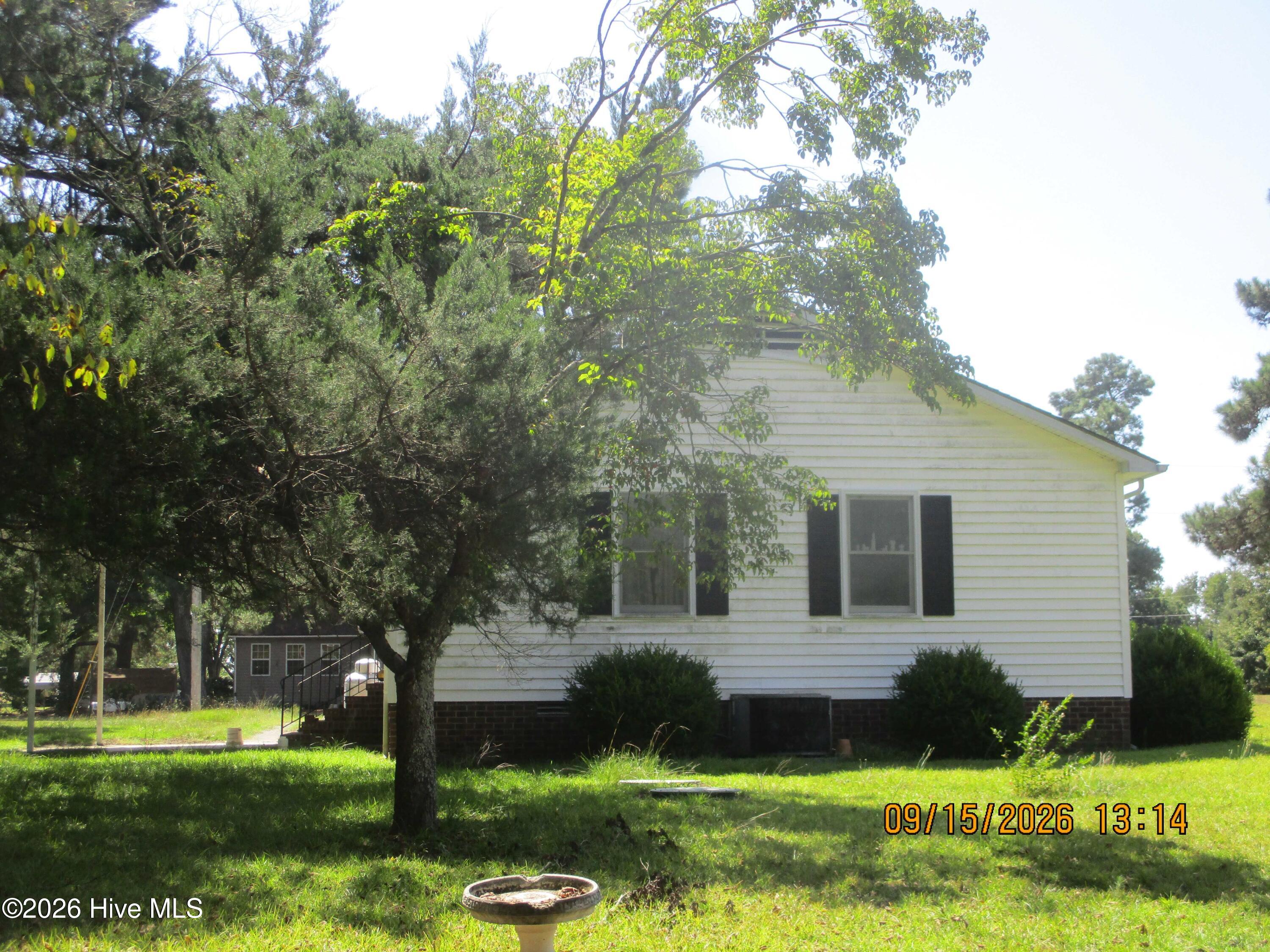 7625 Wheat Swamp Road Property Photo 2