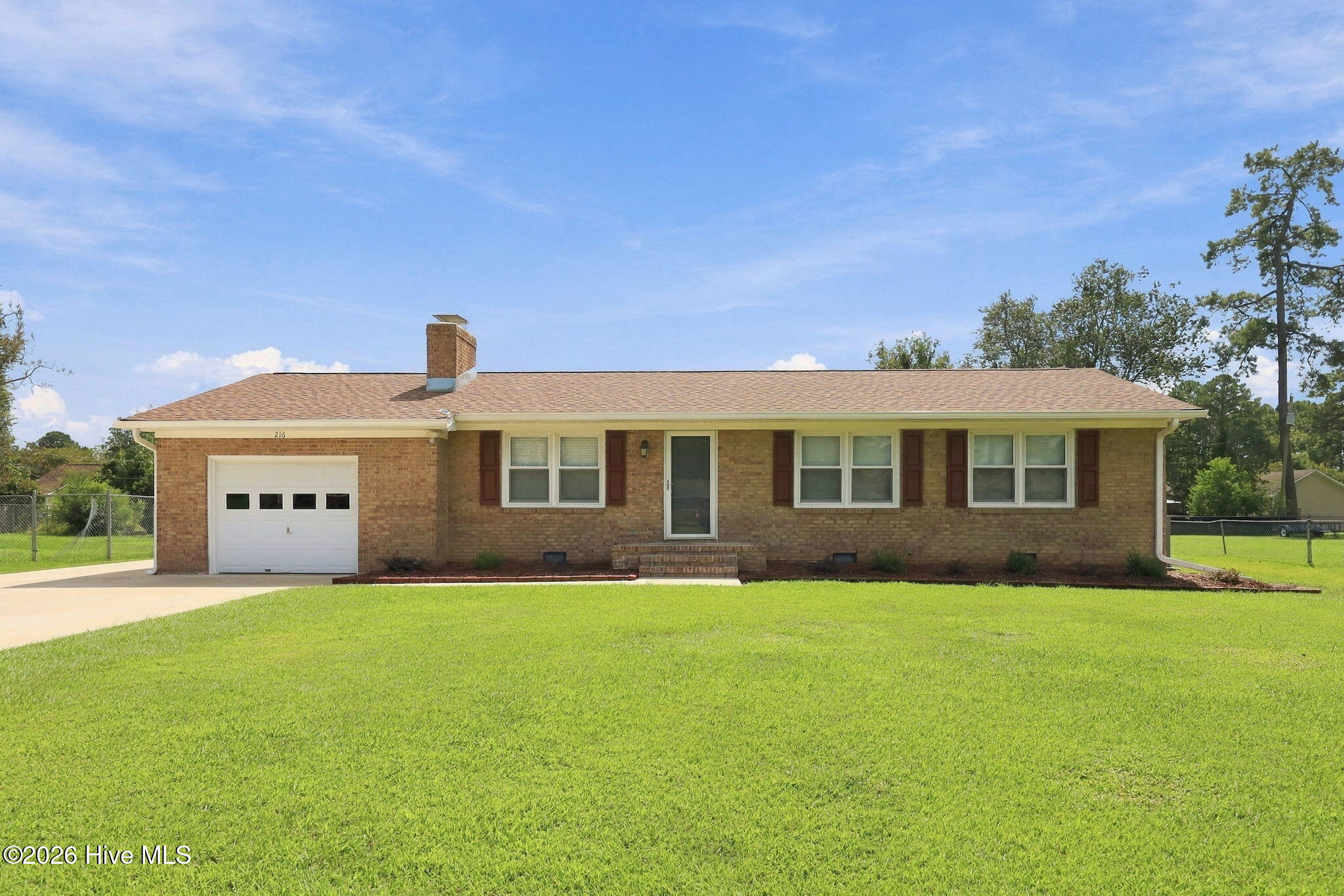 216 Dogwood Street Property Photo 1