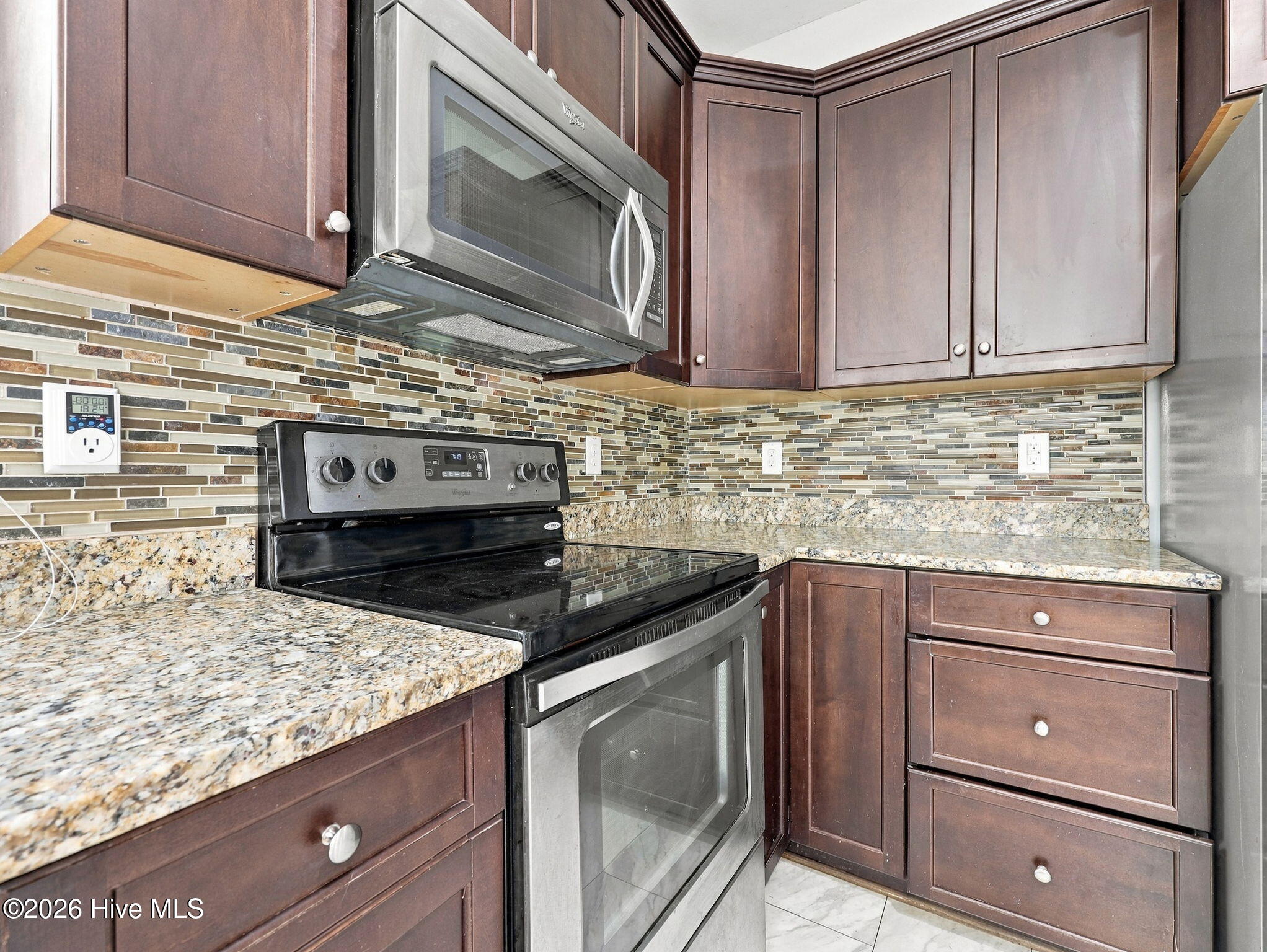 203 Chestwood Drive Property Photo 17