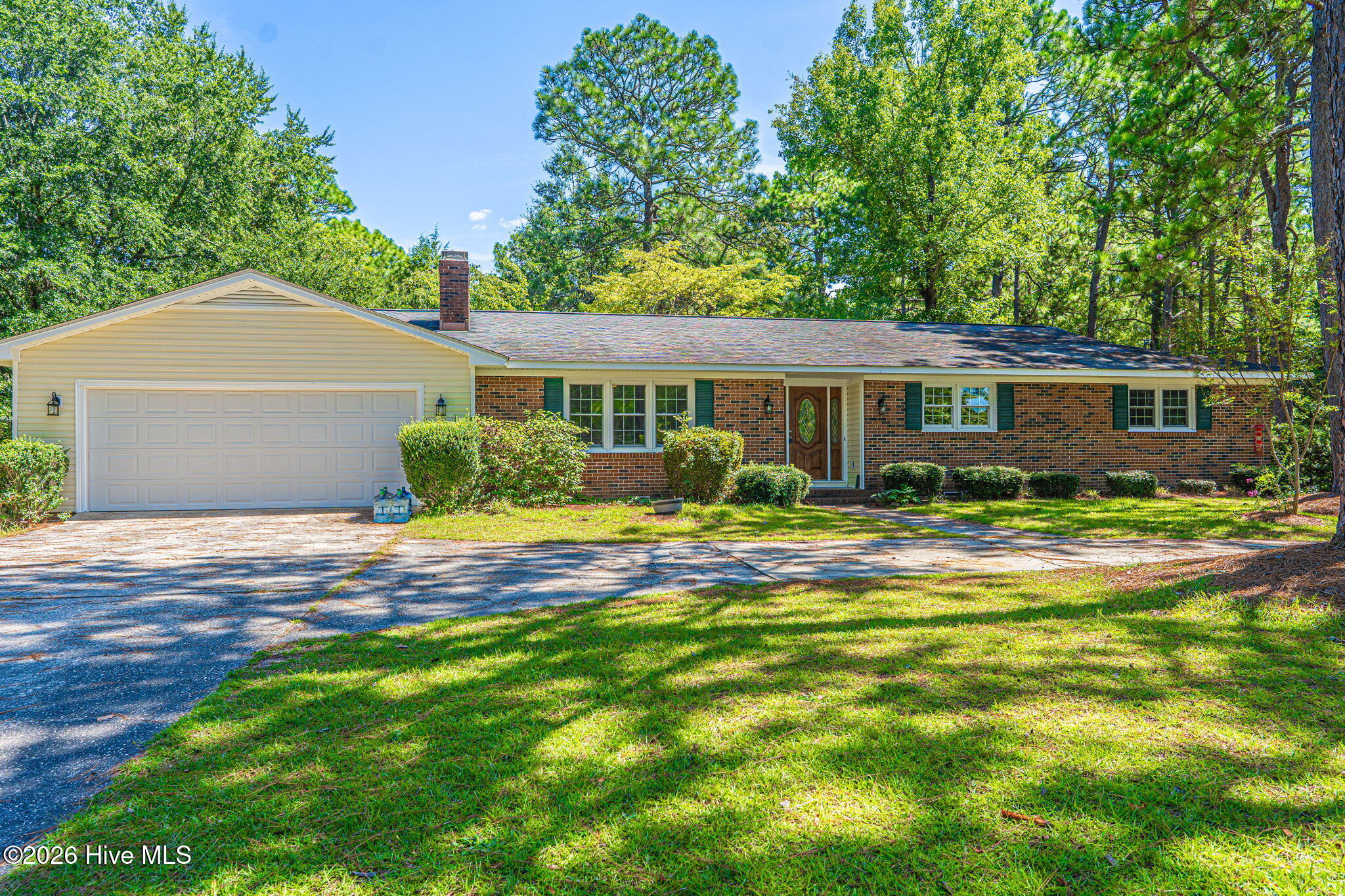 300 Midlothian Drive Property Photo 1