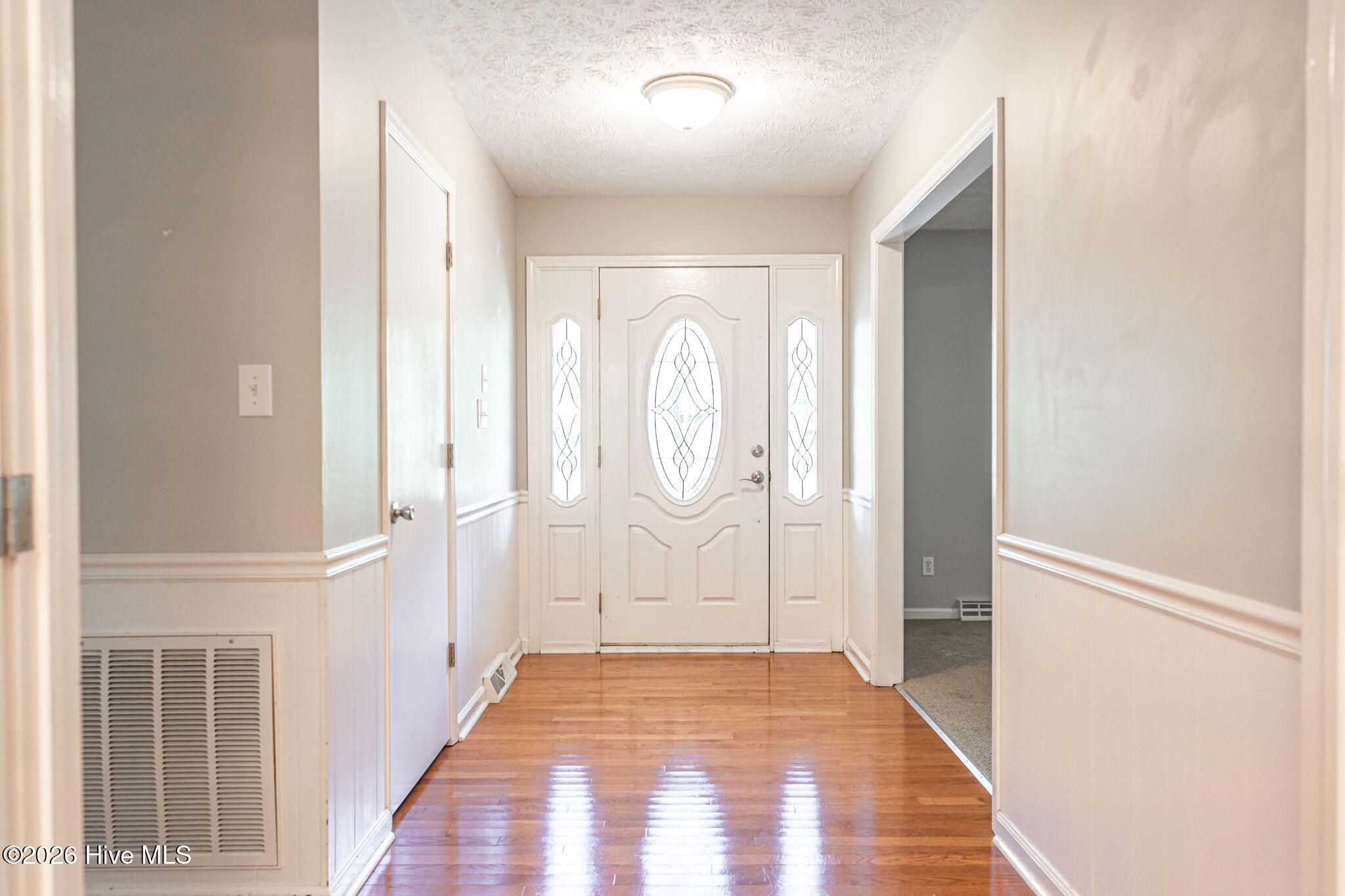 300 Midlothian Drive Property Photo 11