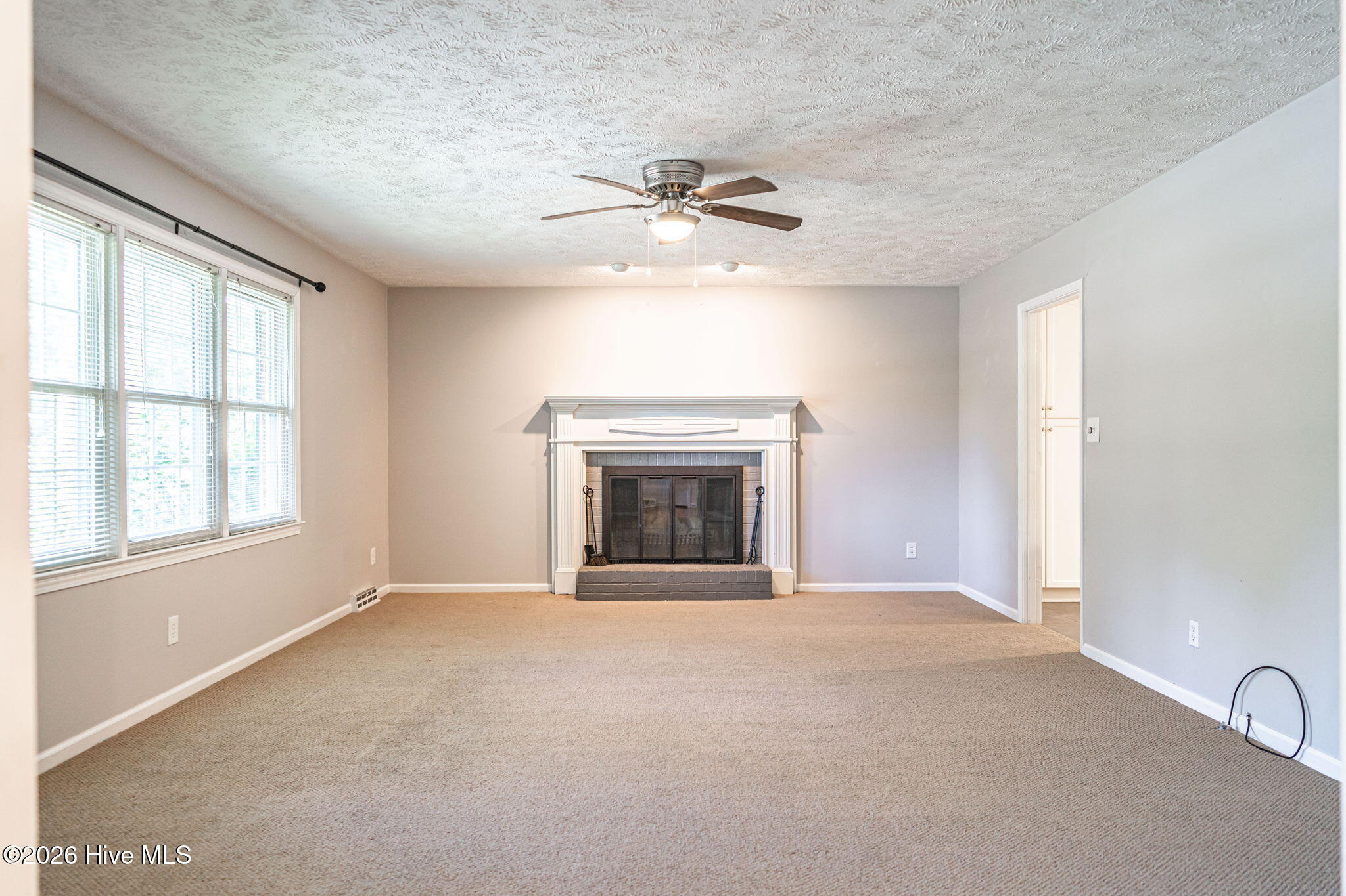 300 Midlothian Drive Property Photo 12