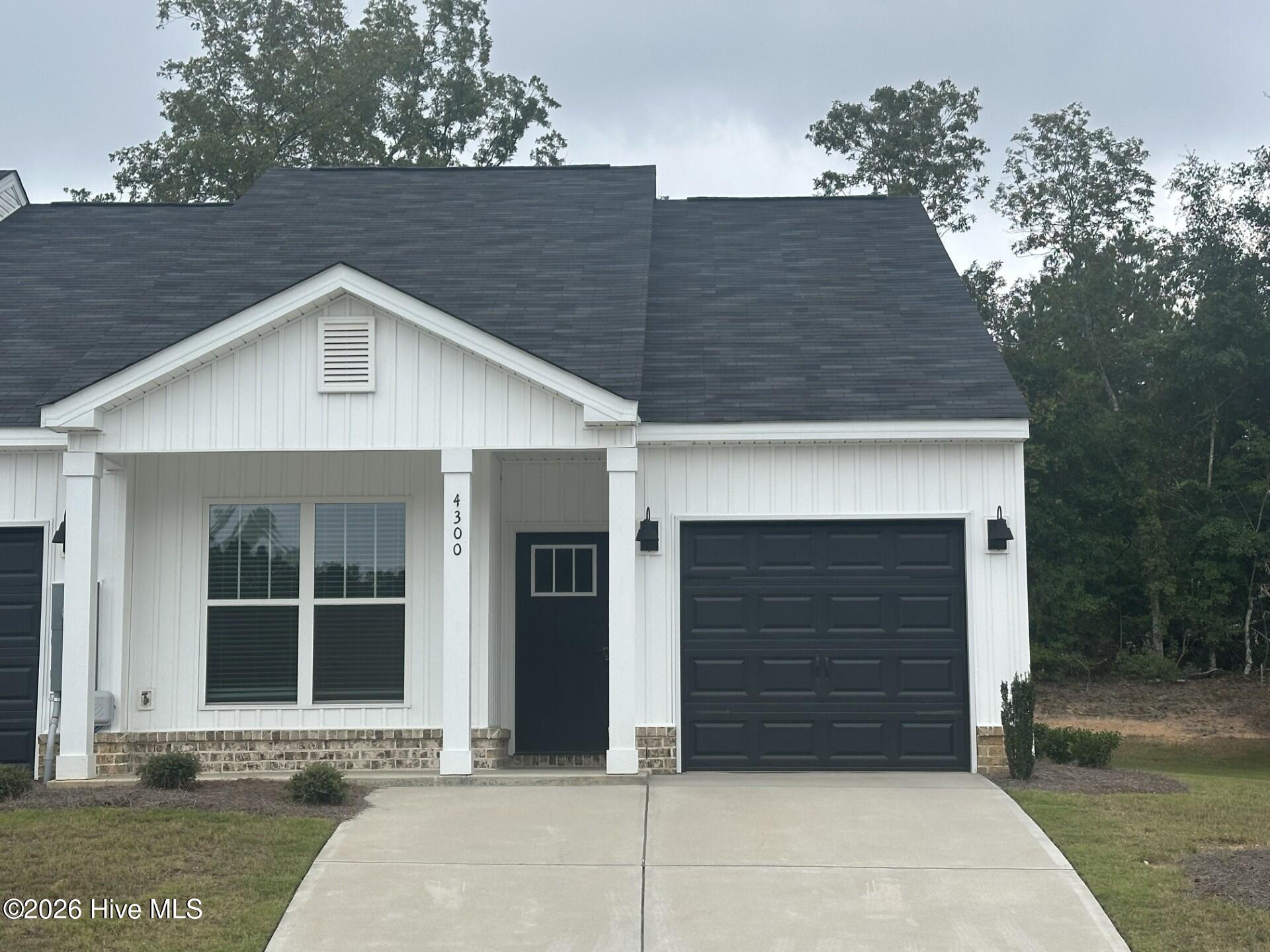 4300 Beautiful Pond Park Property Photo 1