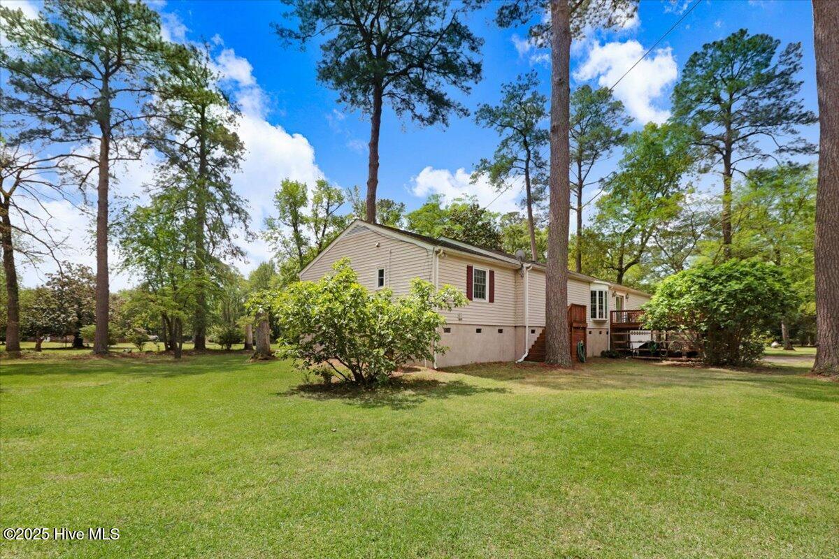 105 Harbor Drive Property Photo 3