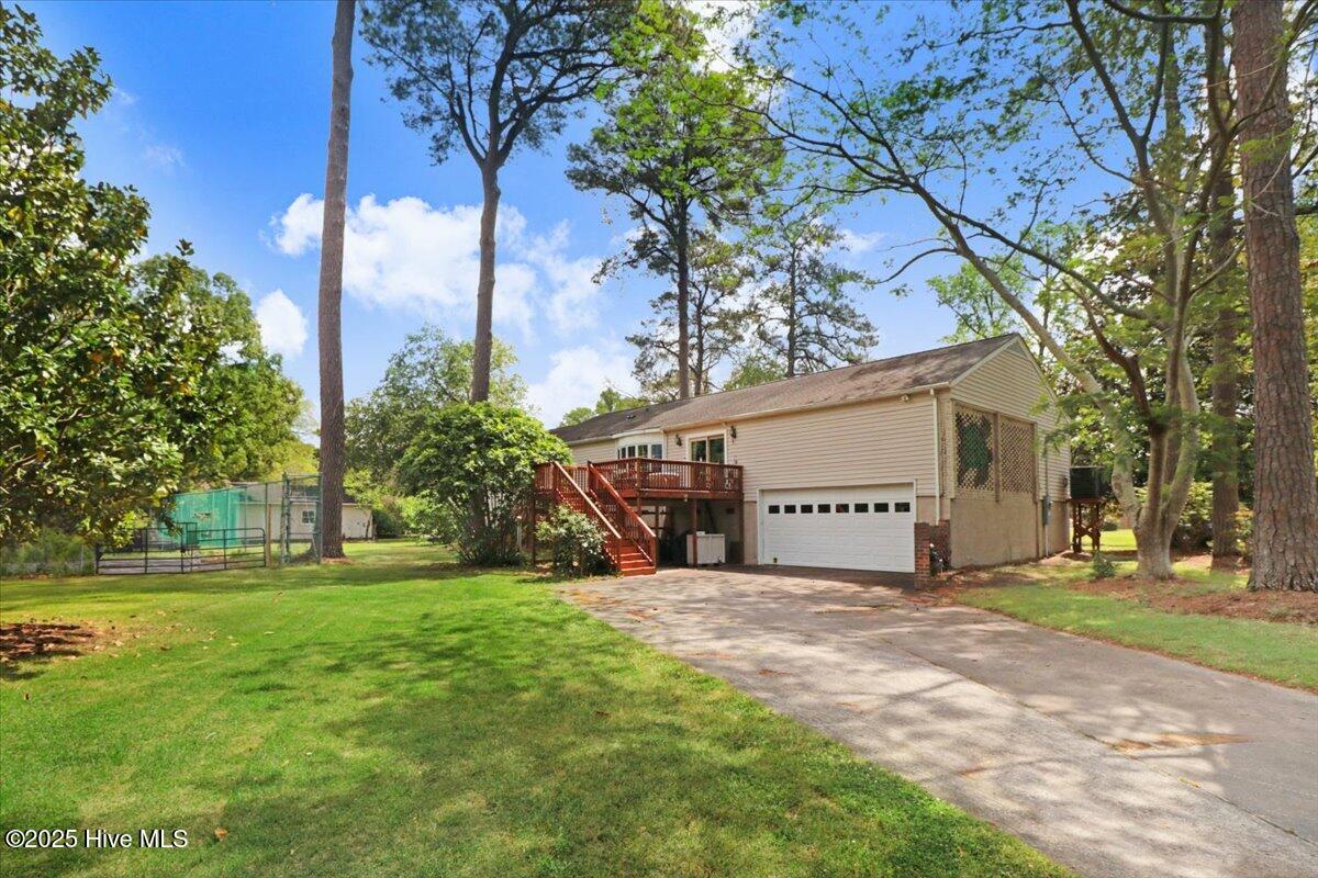 105 Harbor Drive Property Photo 4
