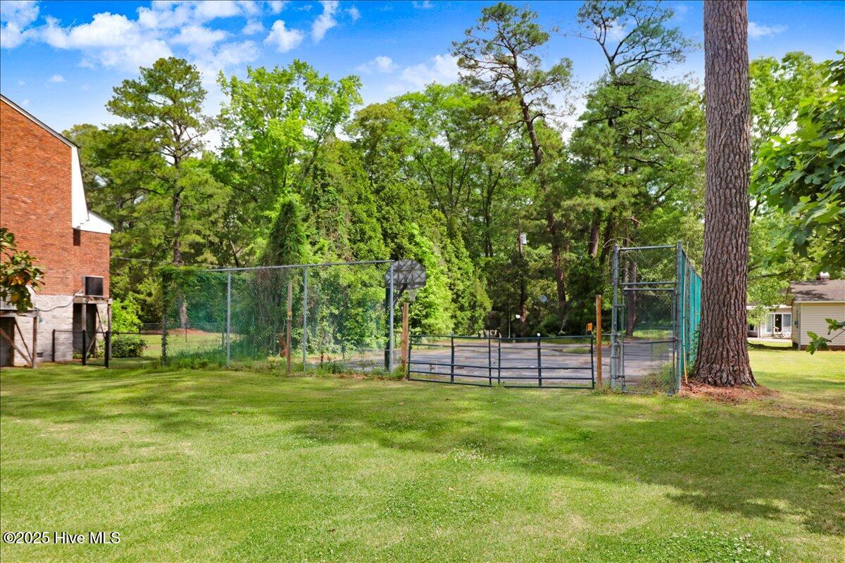 105 Harbor Drive Property Photo 6