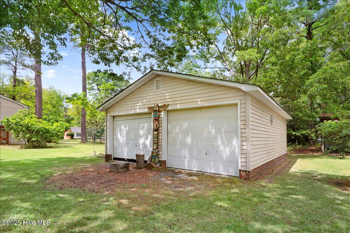 105 Harbor Drive Property Photo 8