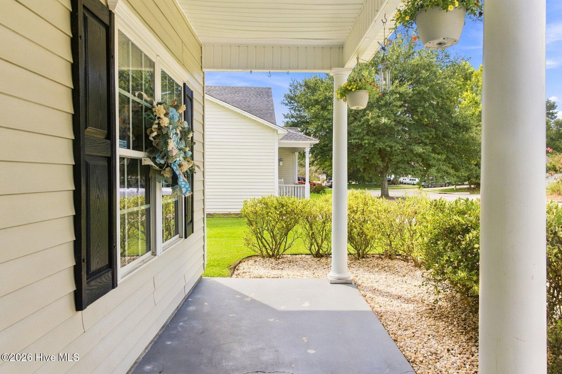7304 Farrington Farms Drive Property Photo 3