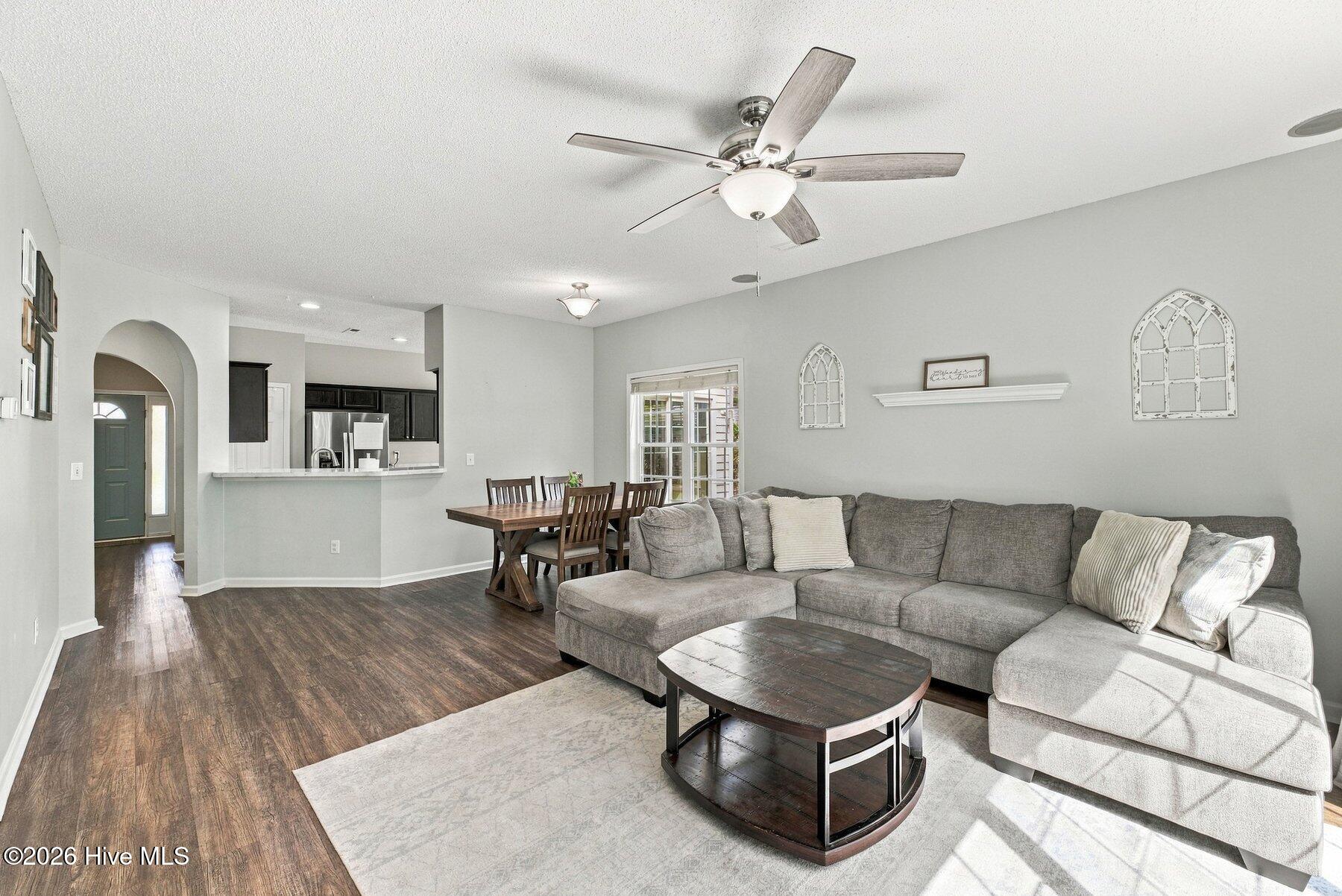 7304 Farrington Farms Drive Property Photo 10
