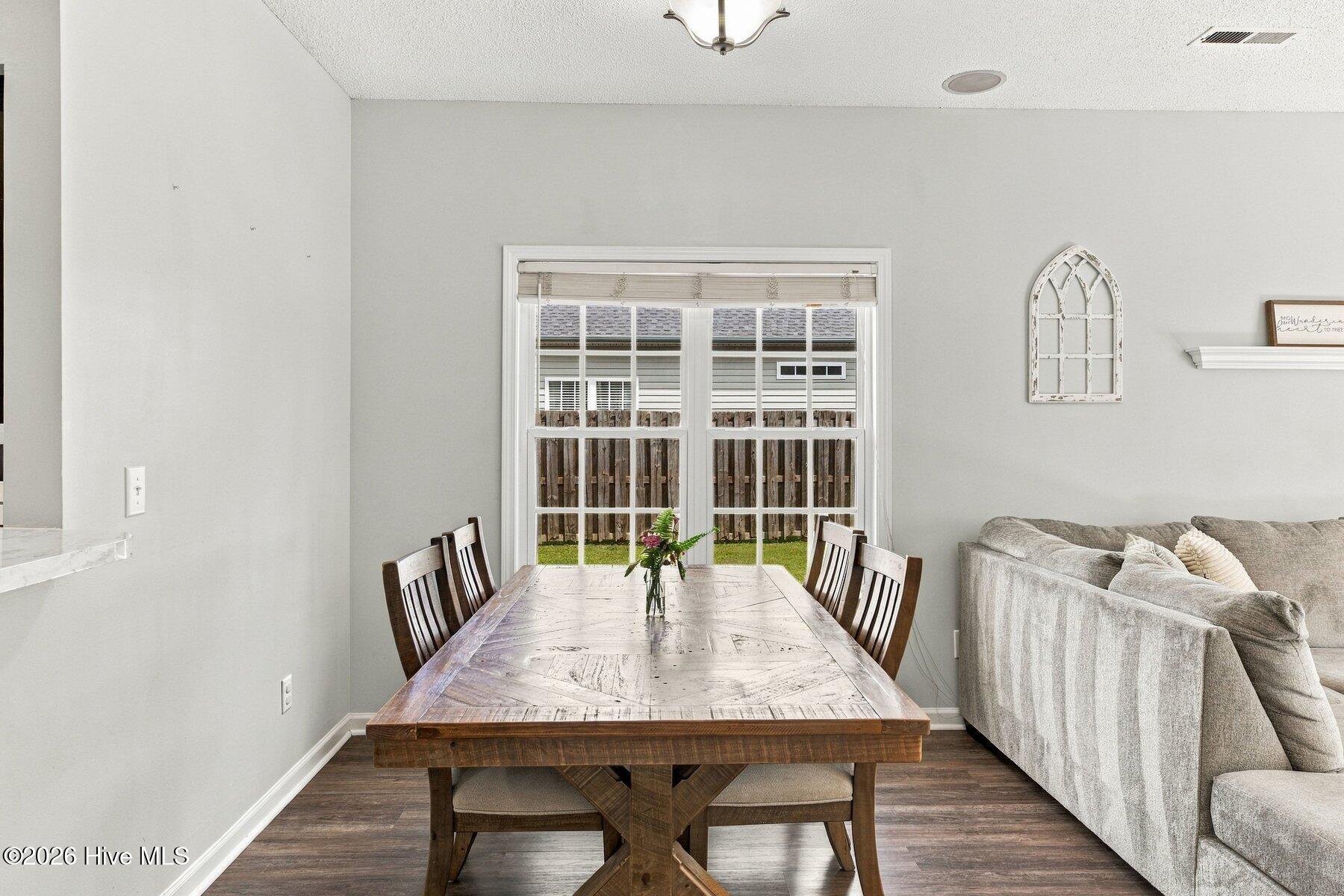 7304 Farrington Farms Drive Property Photo 12