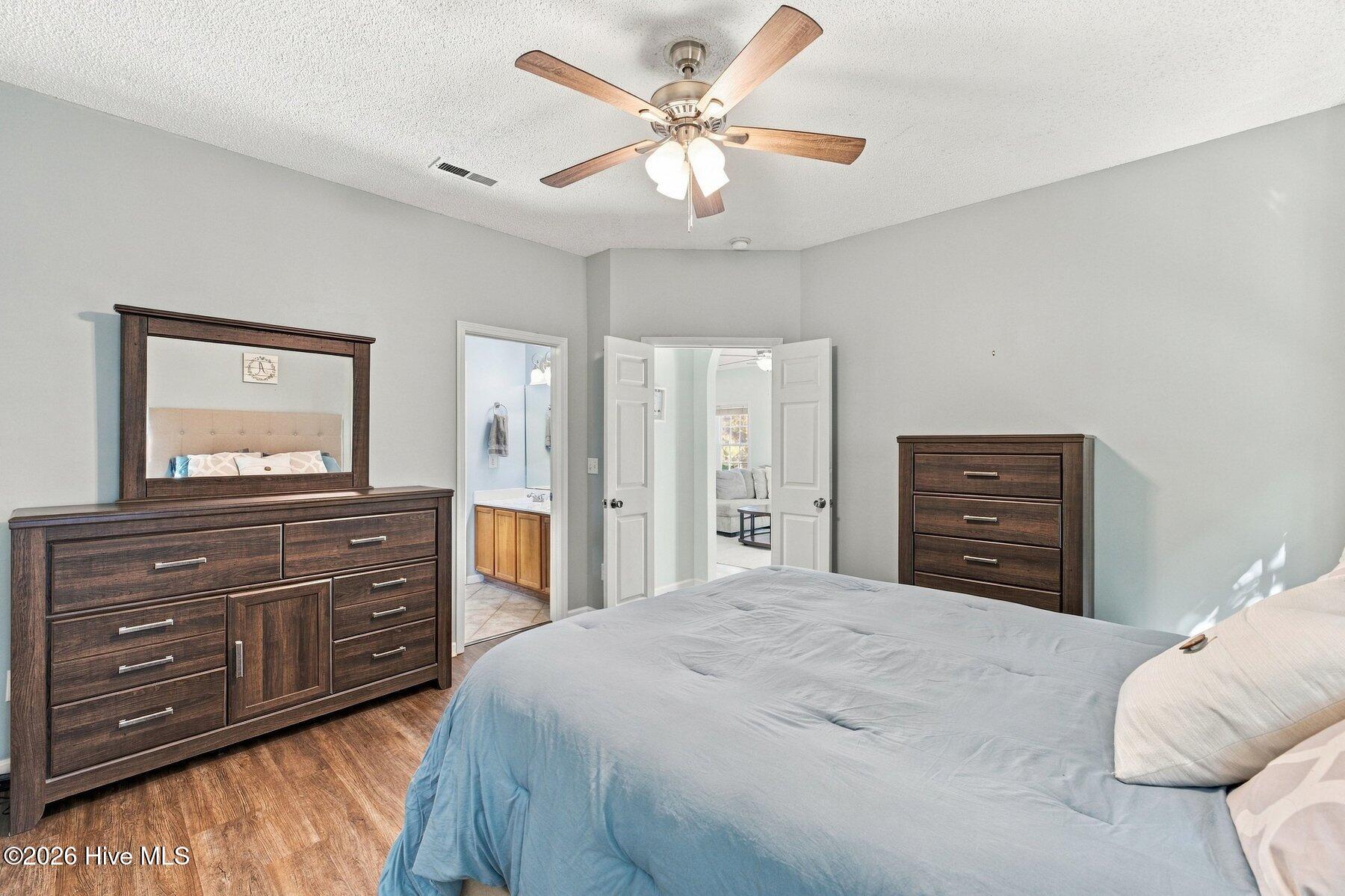 7304 Farrington Farms Drive Property Photo 17