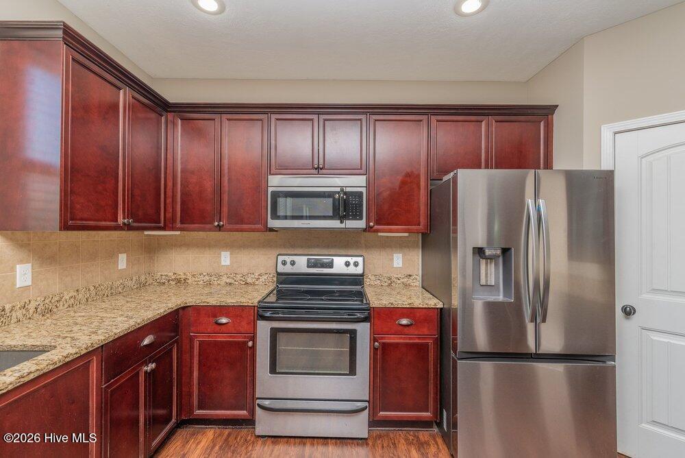 214 Kickham Lane Property Photo 27
