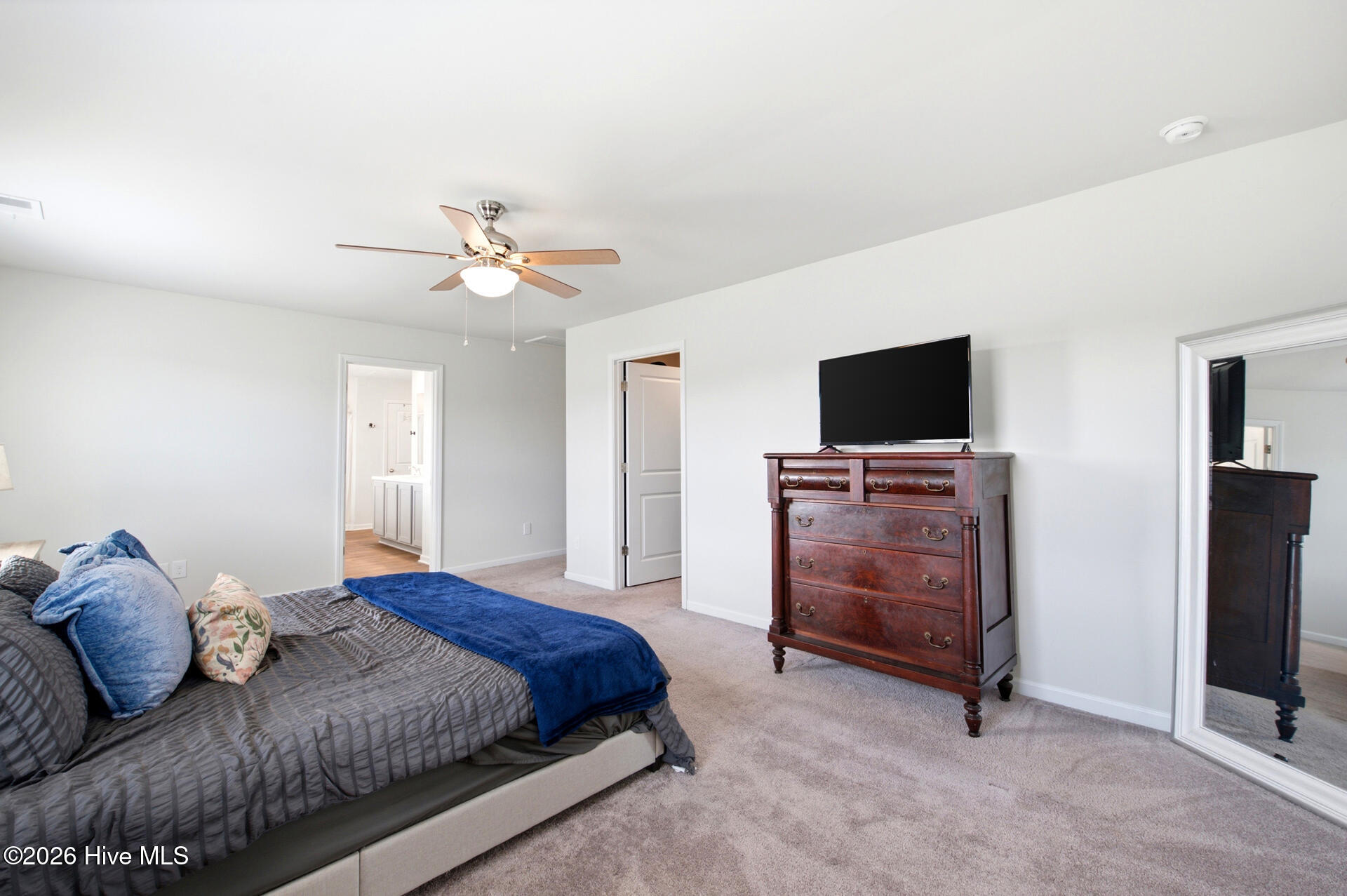 8328 E Highcroft Drive Ne Property Photo 20