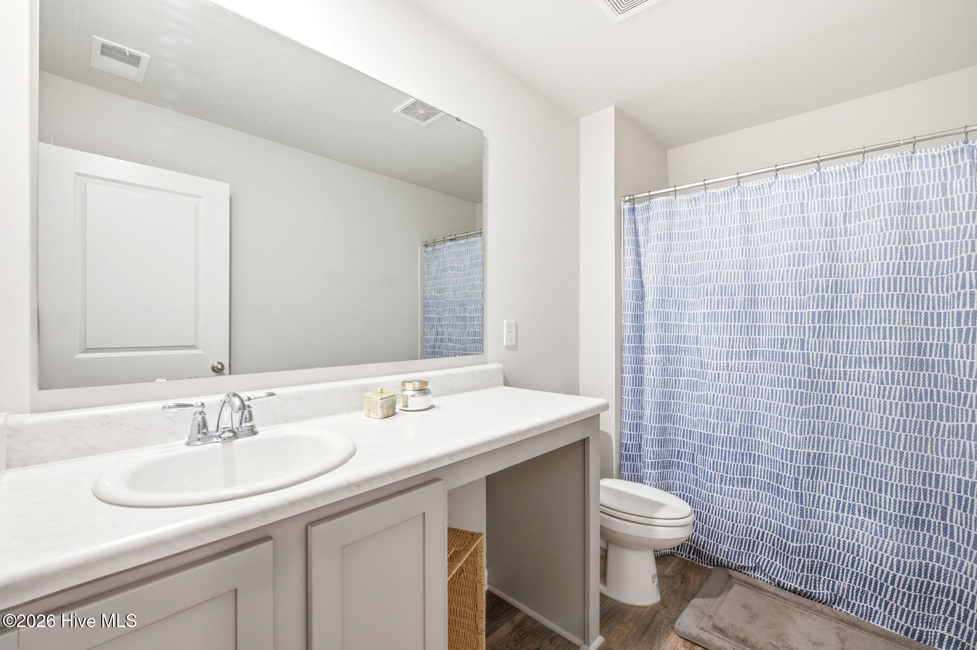 8328 E Highcroft Drive Ne Property Photo 25