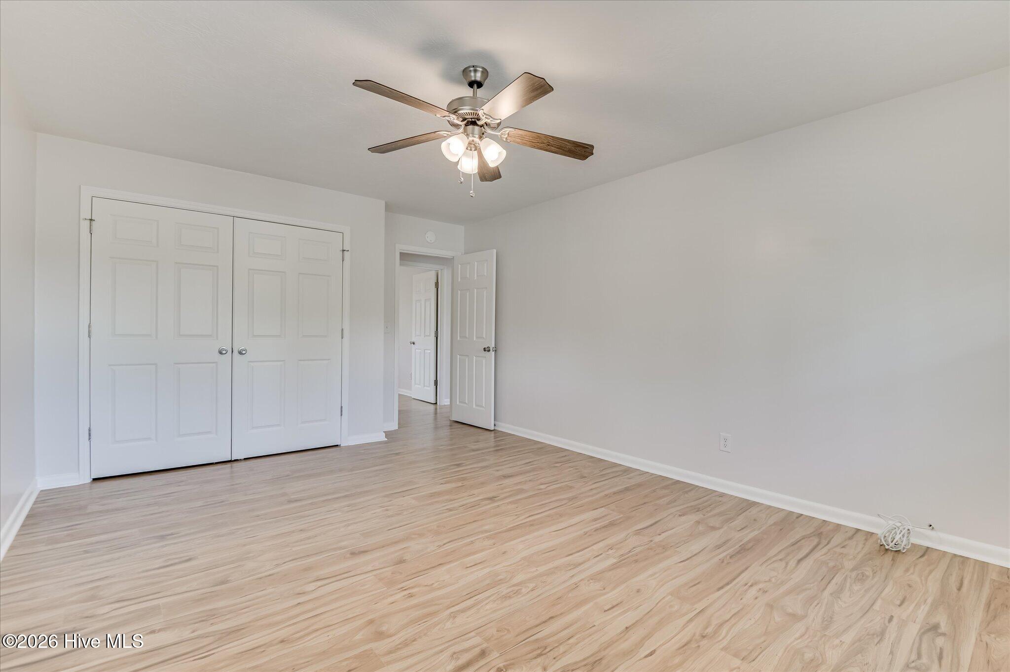 633 Cambridge Court Property Photo 39