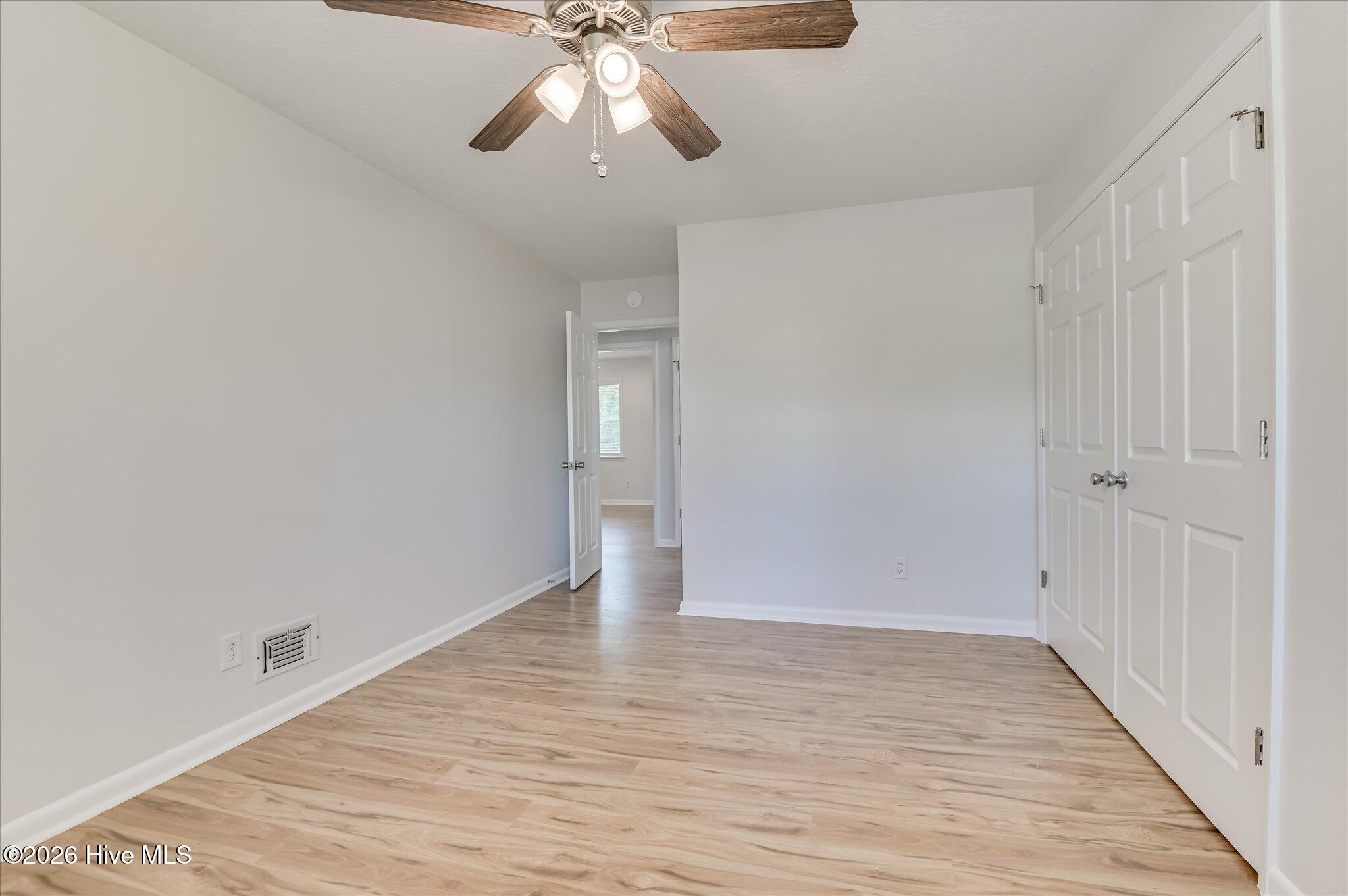 633 Cambridge Court Property Photo 43