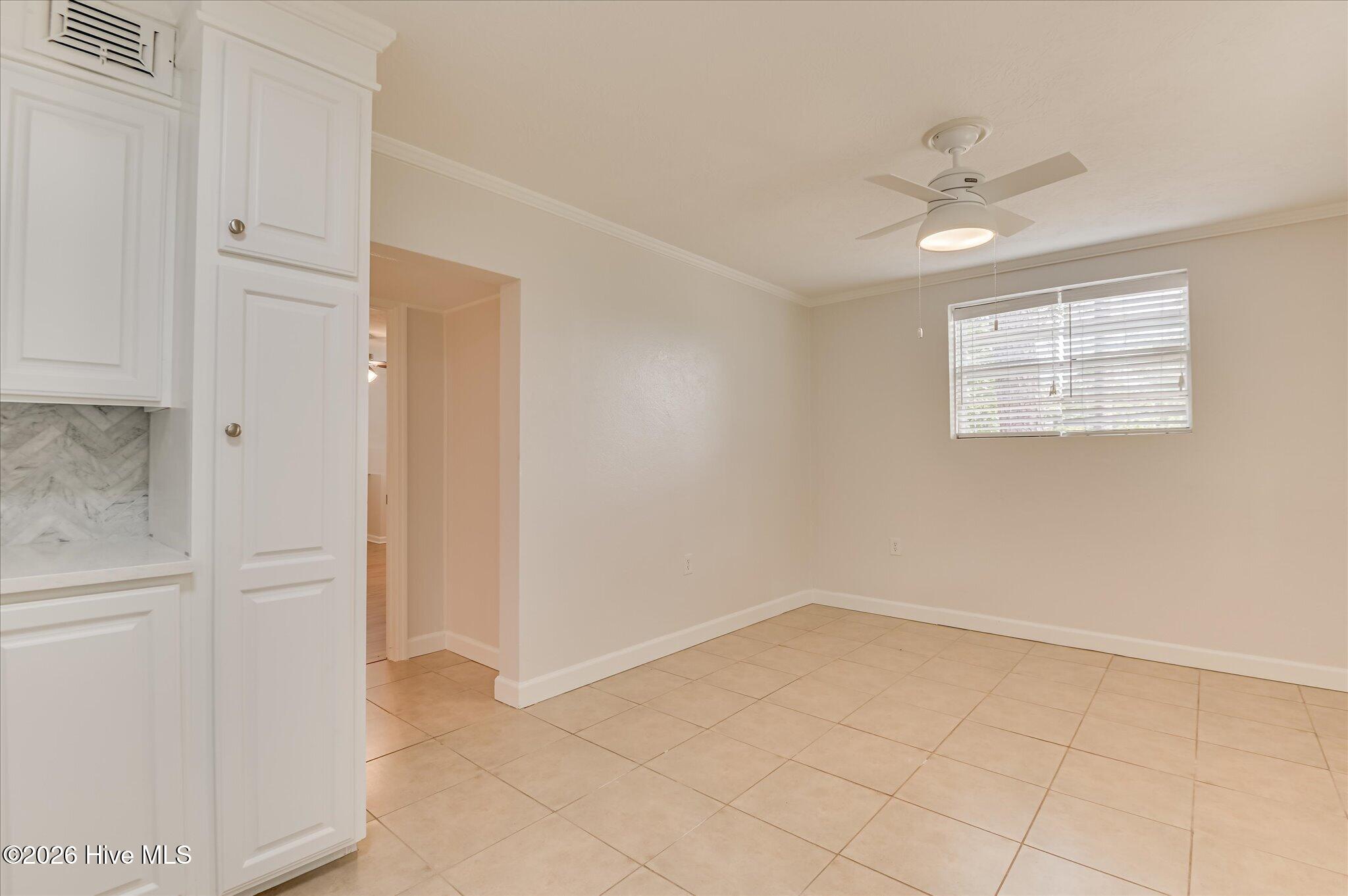 633 Cambridge Court Property Photo 58