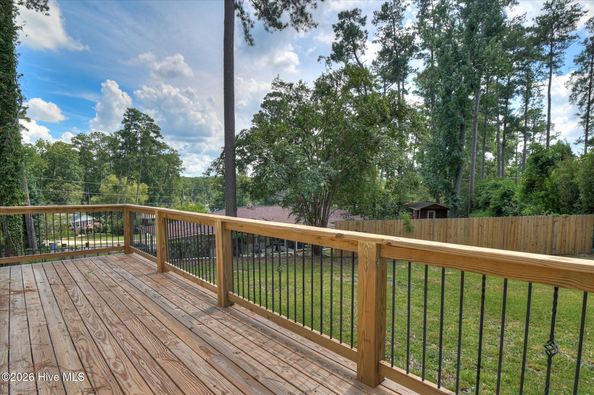 633 Cambridge Court Property Photo 62