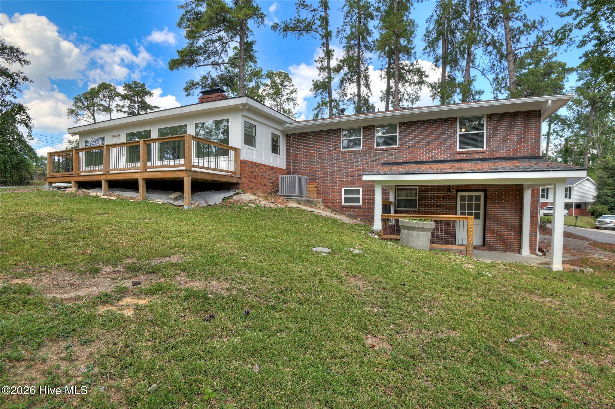 633 Cambridge Court Property Photo 66
