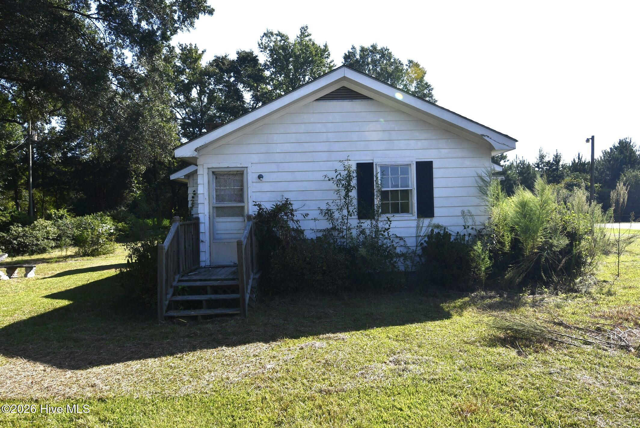 211 Paul Hare Road Property Photo 15