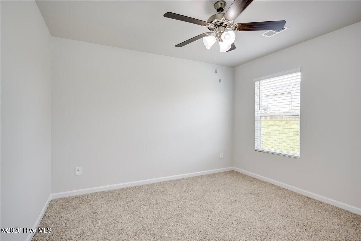 710 Hollis Avenue Property Photo 14