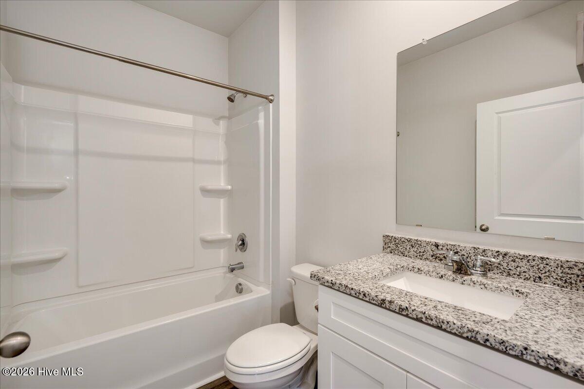710 Hollis Avenue Property Photo 22