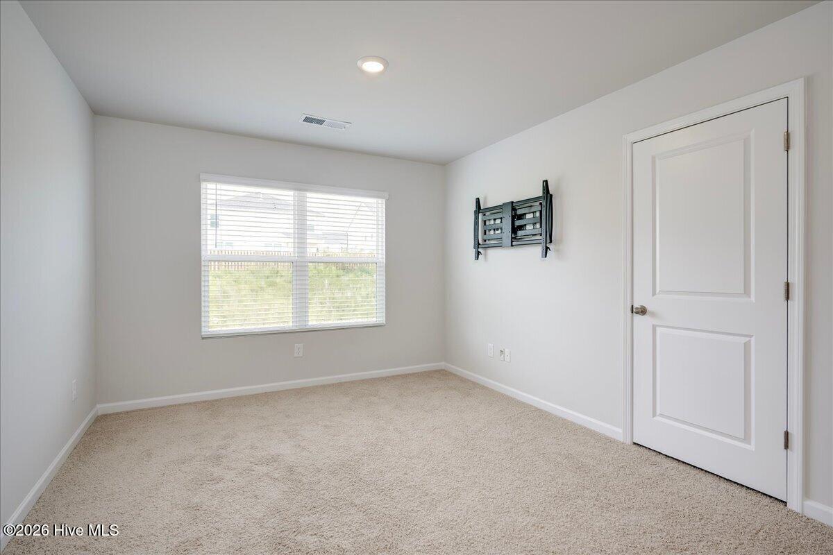 710 Hollis Avenue Property Photo 24