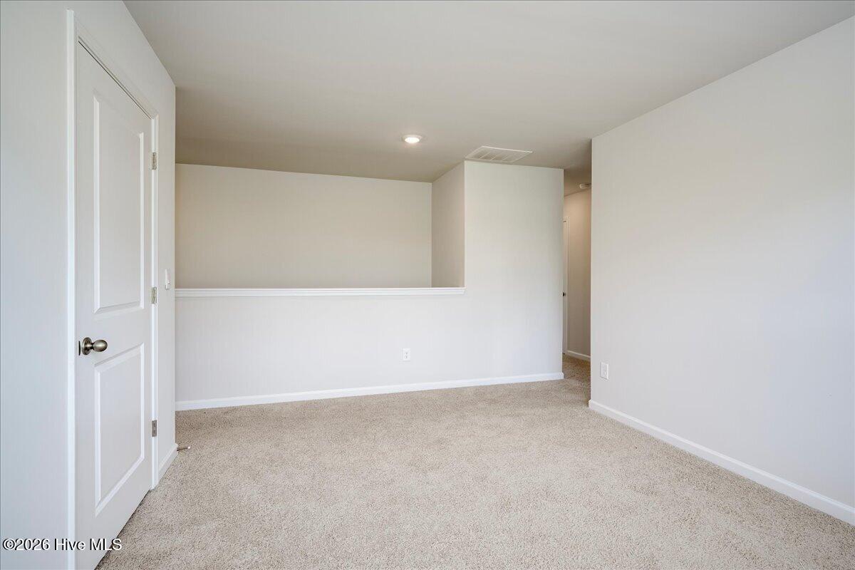 710 Hollis Avenue Property Photo 25