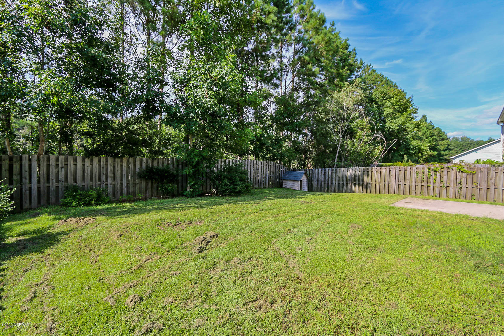 166 Crooked Run Drive Property Photo 12