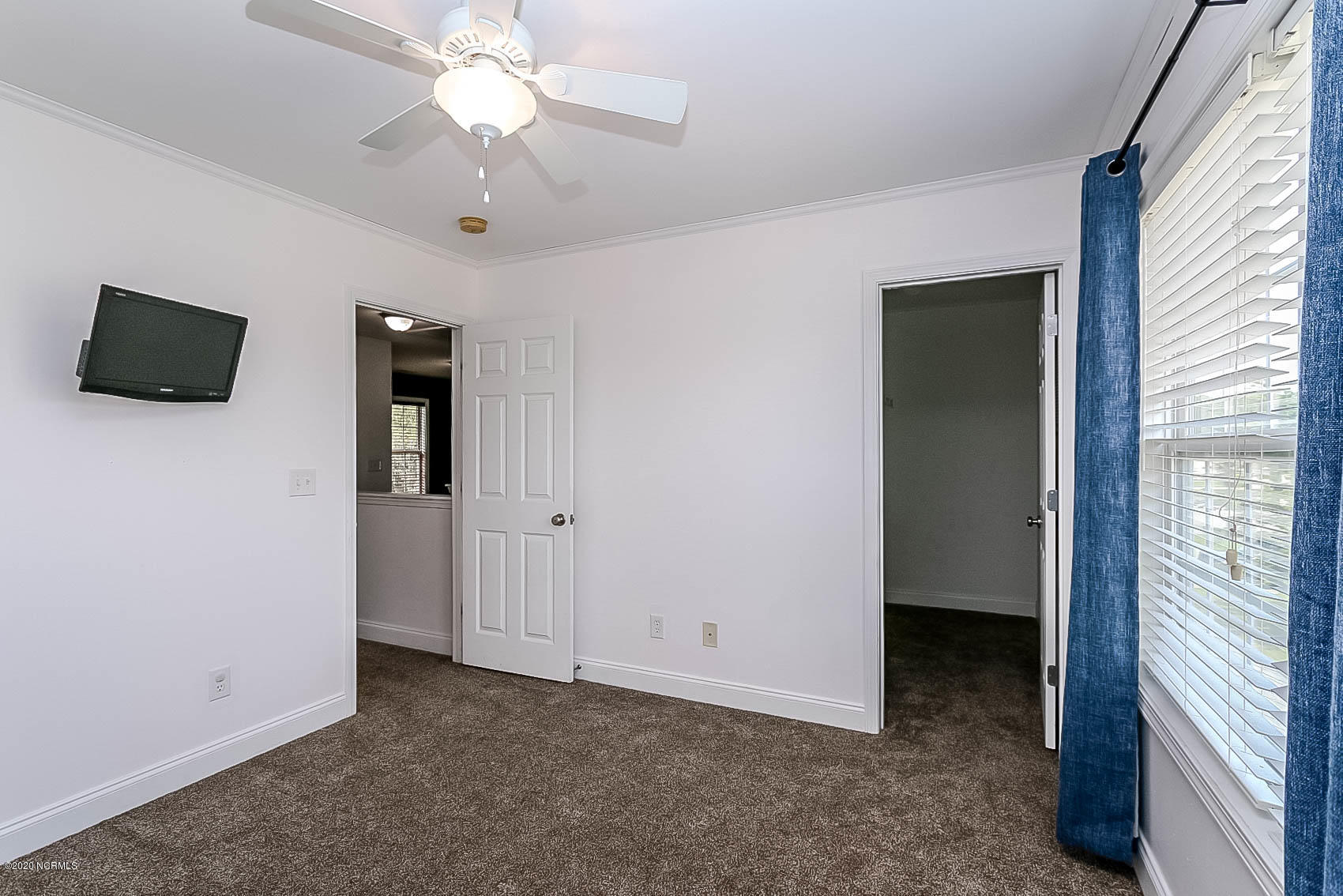 166 Crooked Run Drive Property Photo 26