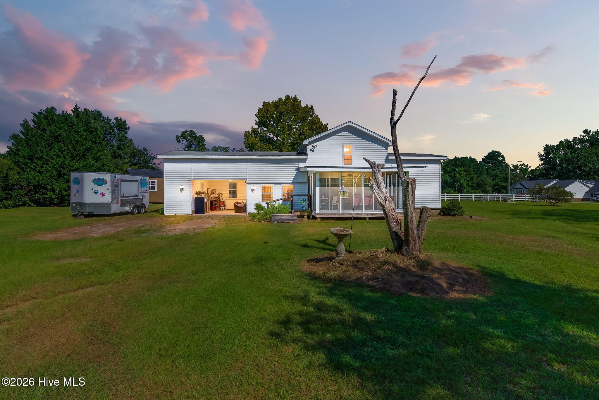100 Morrison Drive Property Photo 1