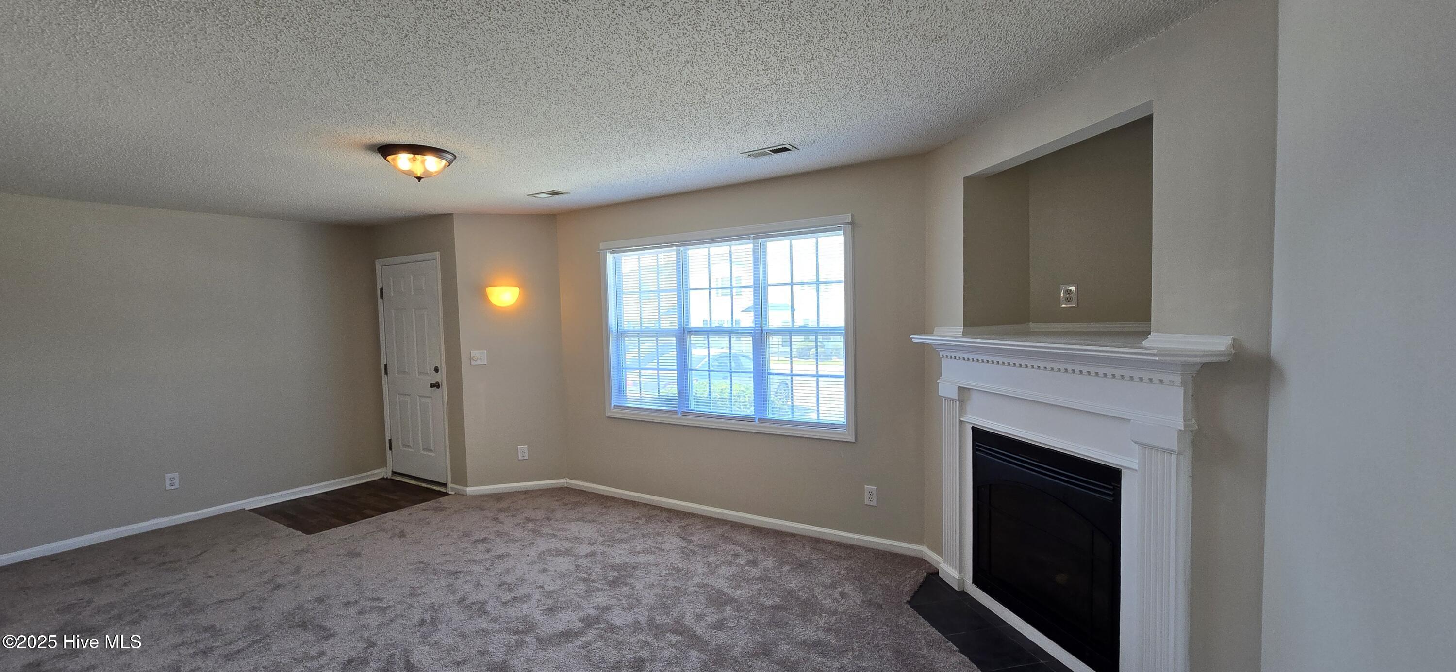 1205 Cross Creek Circle B-4 Property Photo 4