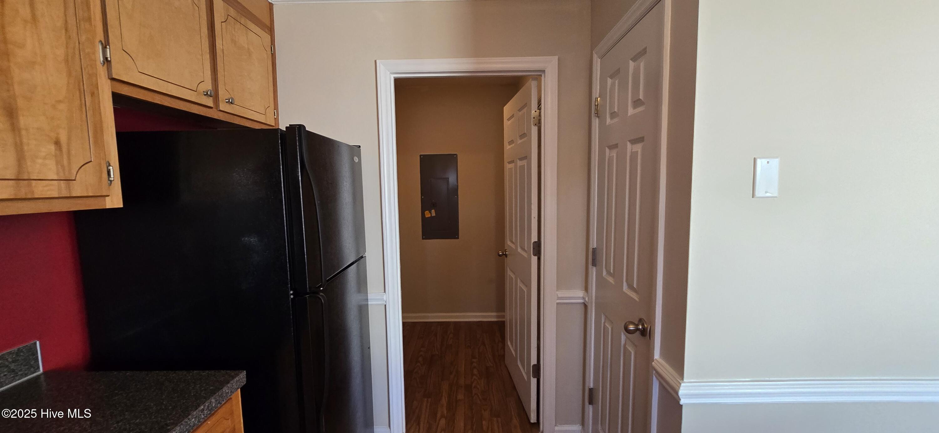 1205 Cross Creek Circle B-4 Property Photo 15