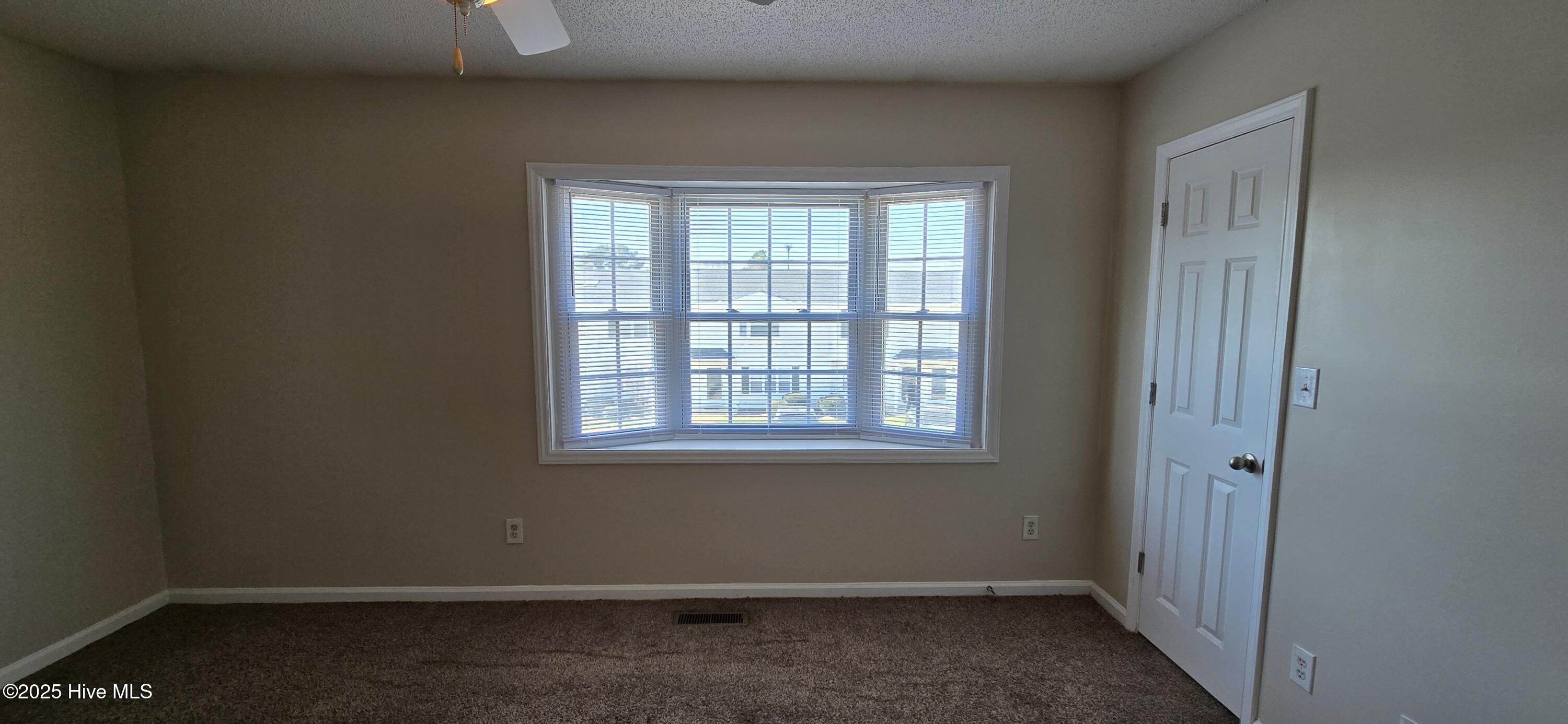 1205 Cross Creek Circle B-4 Property Photo 20