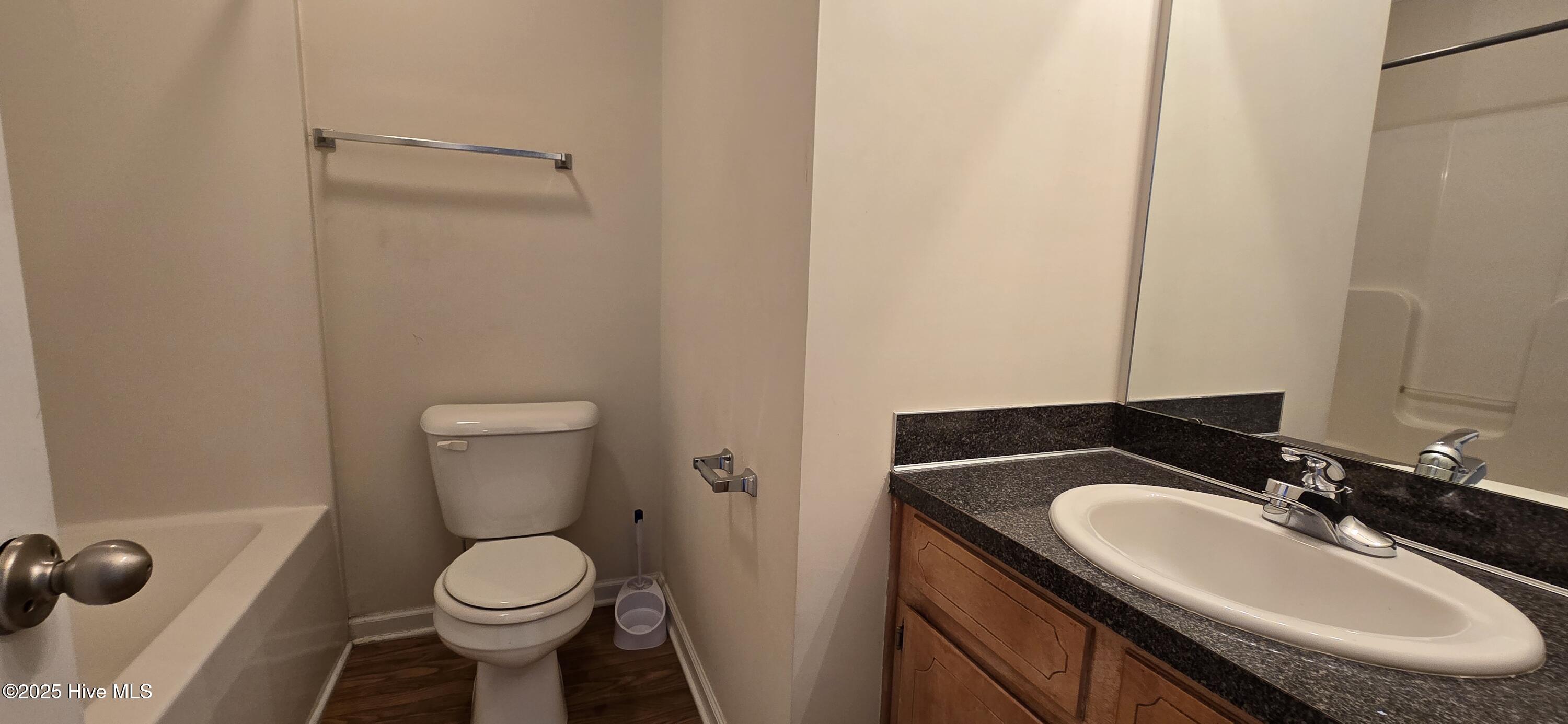 1205 Cross Creek Circle B-4 Property Photo 28