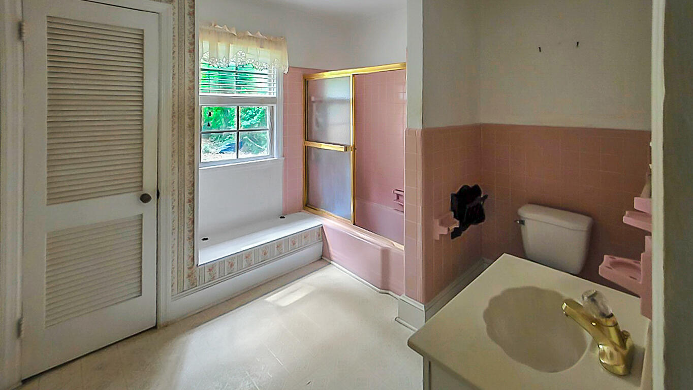819 Hillcrest Drive Property Photo 33