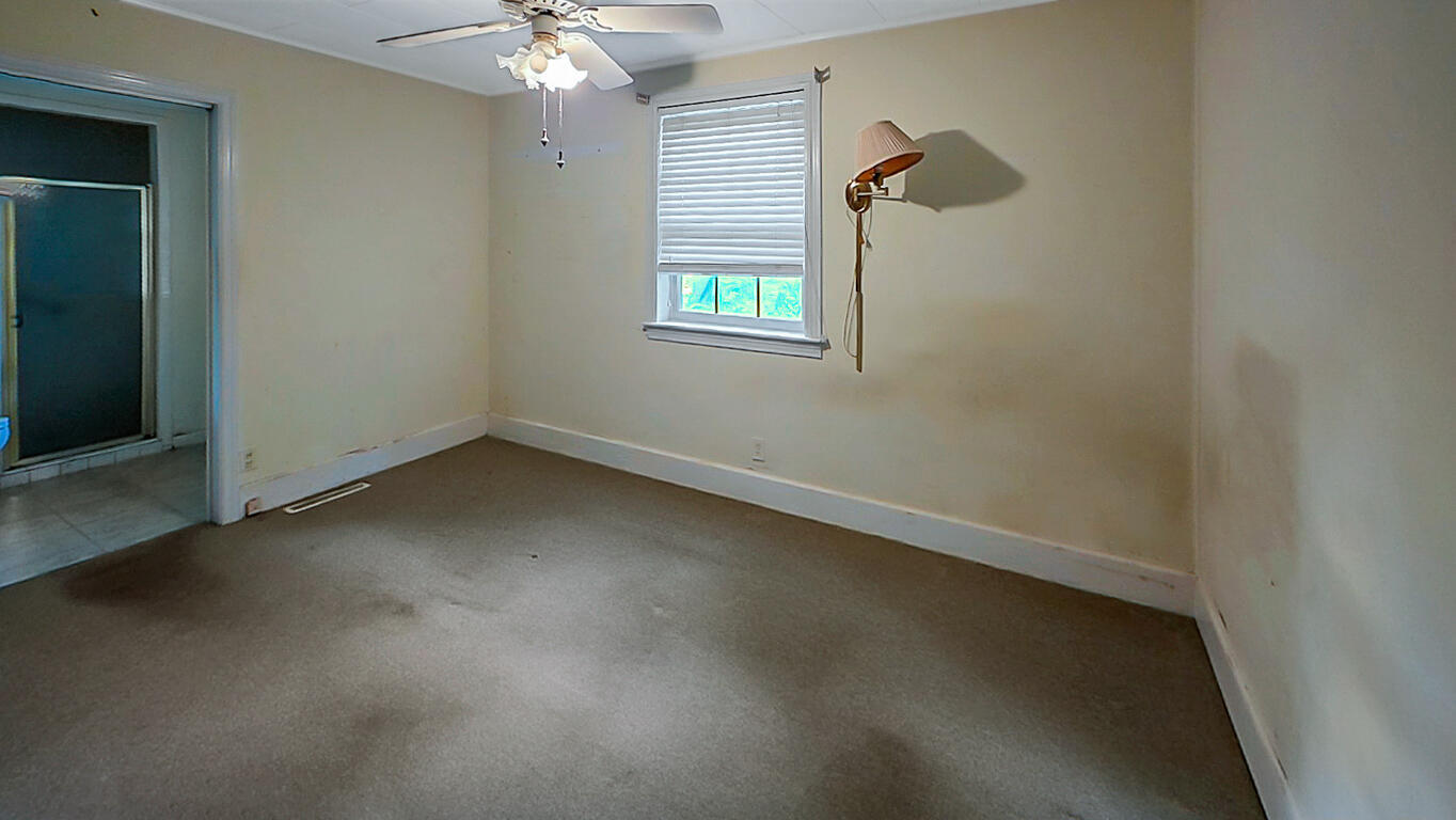 819 Hillcrest Drive Property Photo 36
