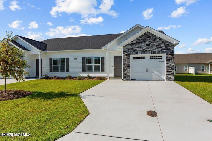 4503 Laurel Ridge Drive B Property Photo 1